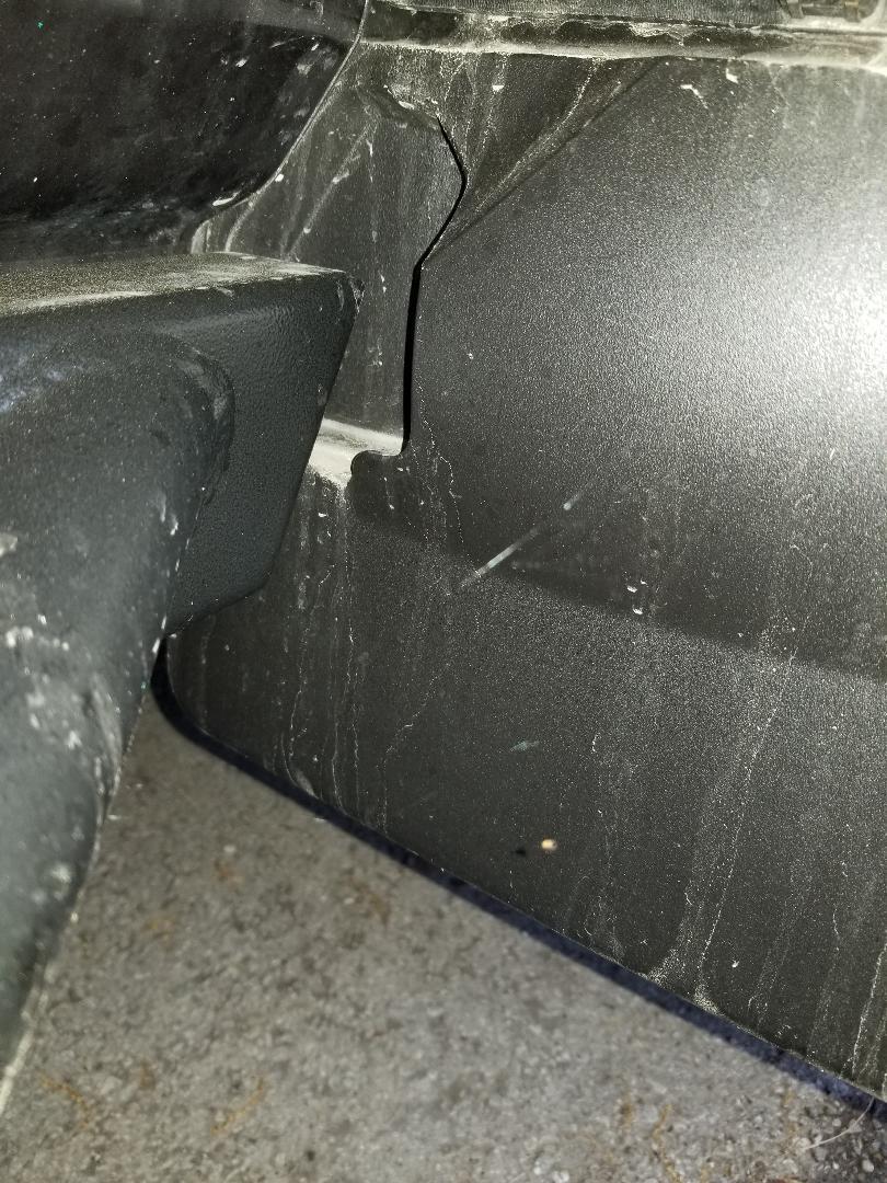 Jeep Gladiator Mud Flaps for Rubicon with Mopar steps? Jeep Mud Flaps