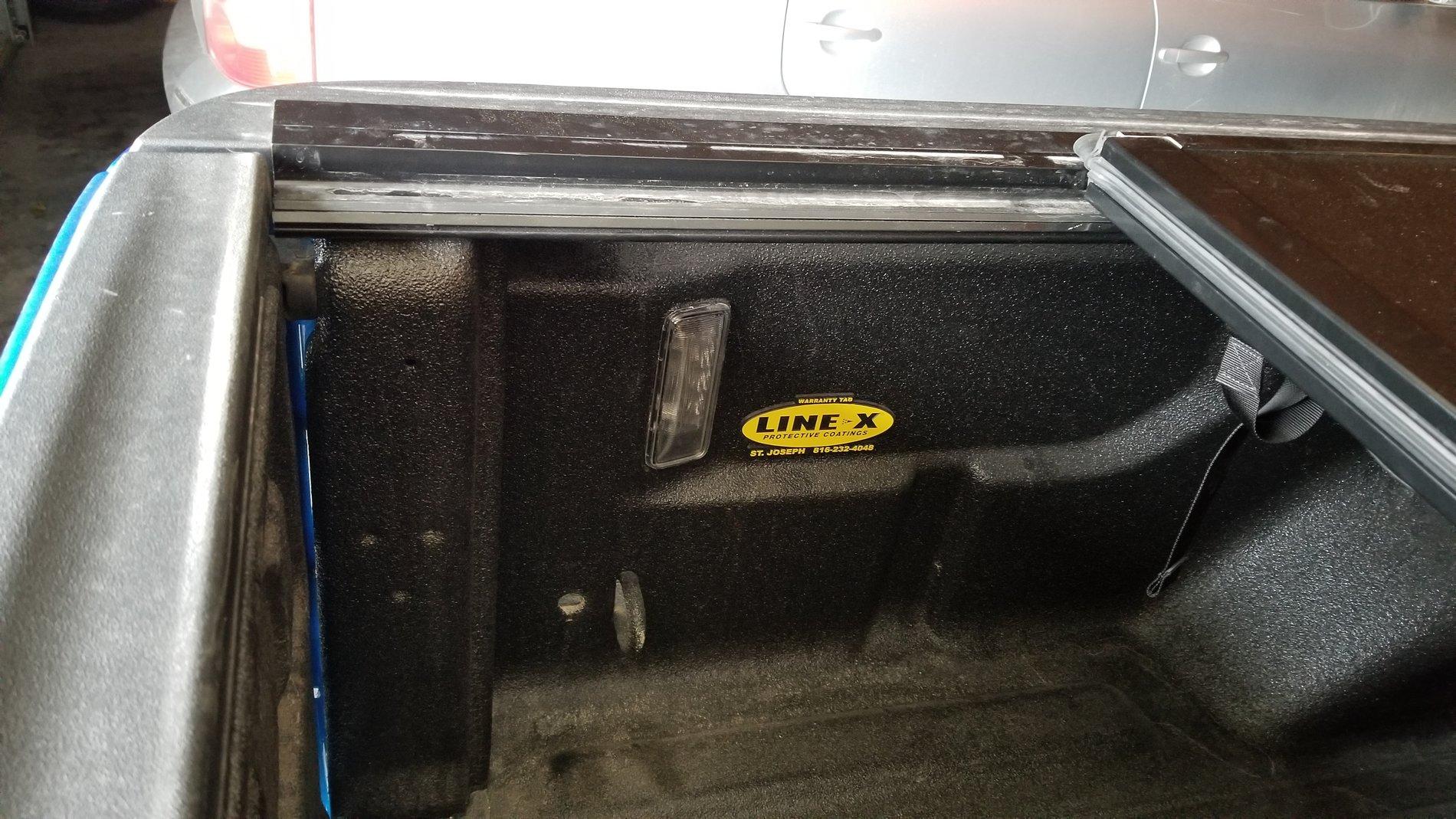 Jeep Gladiator Hidden/Buried features of the JT 20200517_144017
