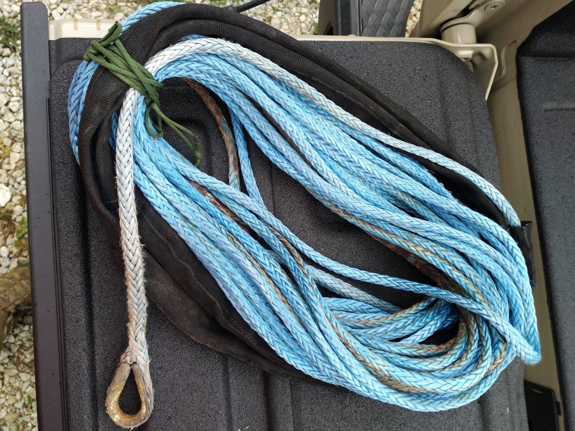 Jeep Gladiator Upgrading Winch Line 15898287863696438078465292310080