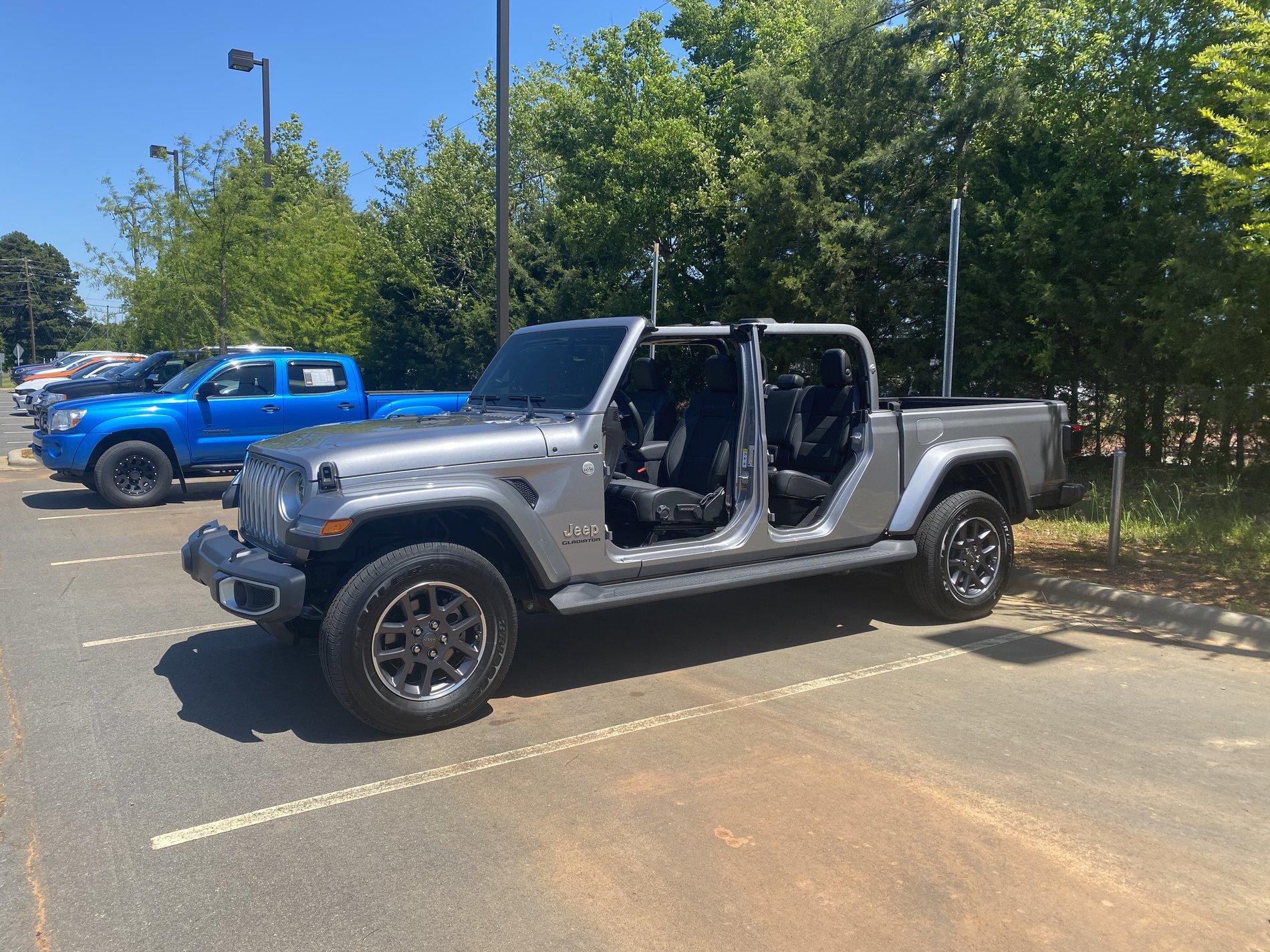 Jeep Gladiator Giveaway of the Month - June 2020 - JT Gladiator 3.5" Game-Changer Suspension RockSport Edition 96D97954-9BCB-4033-9215-B0988E603801
