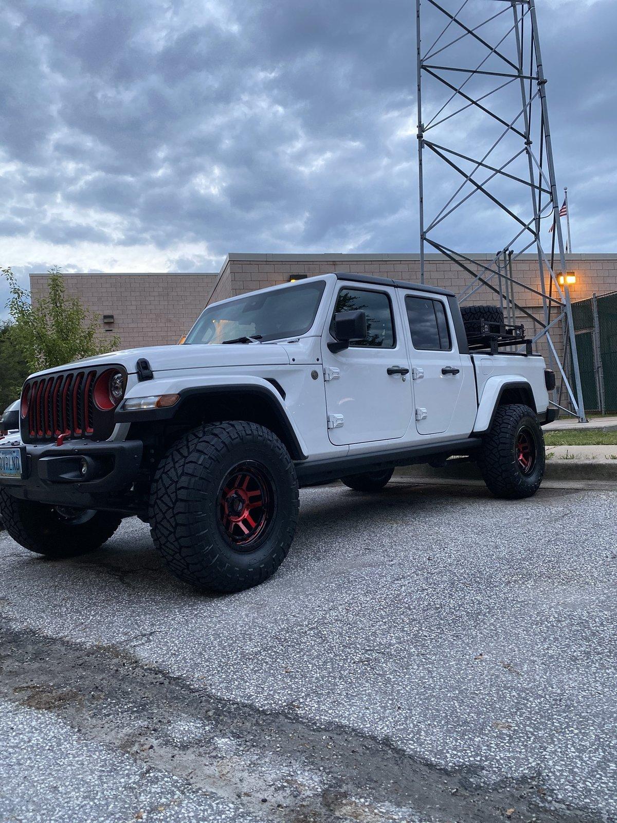 Jeep Gladiator Giveaway of the Month - June 2020 - JT Gladiator 3.5" Game-Changer Suspension RockSport Edition 1A1BE131-9DFF-4D9C-A340-7088634EABF6