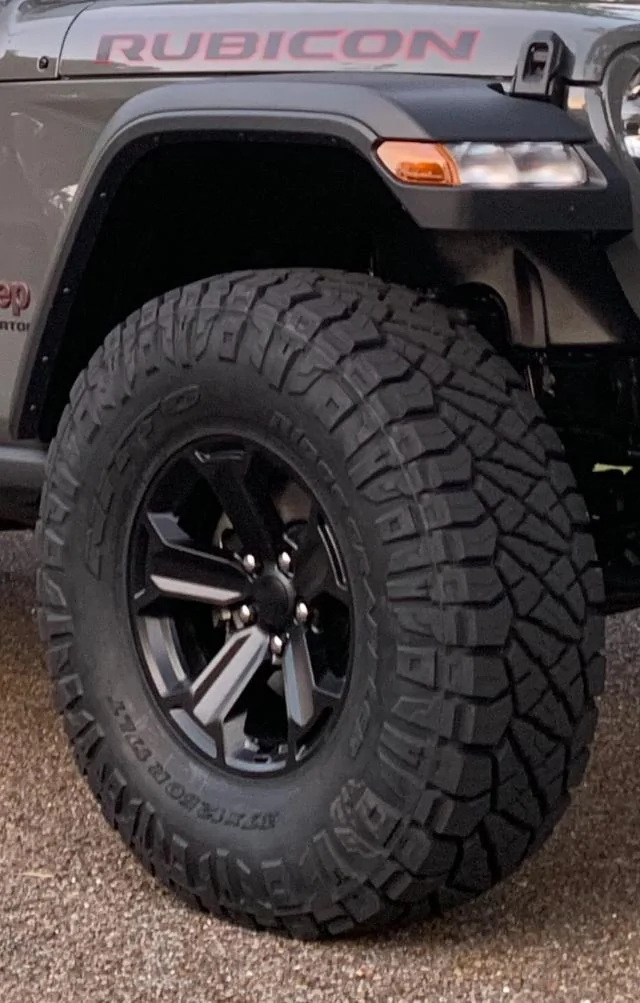 Jeep Gladiator 12.5 vs 13.5 Nitto Ridge Grappler C6632999-4517-4F32-BD3D-8857C6F42E78