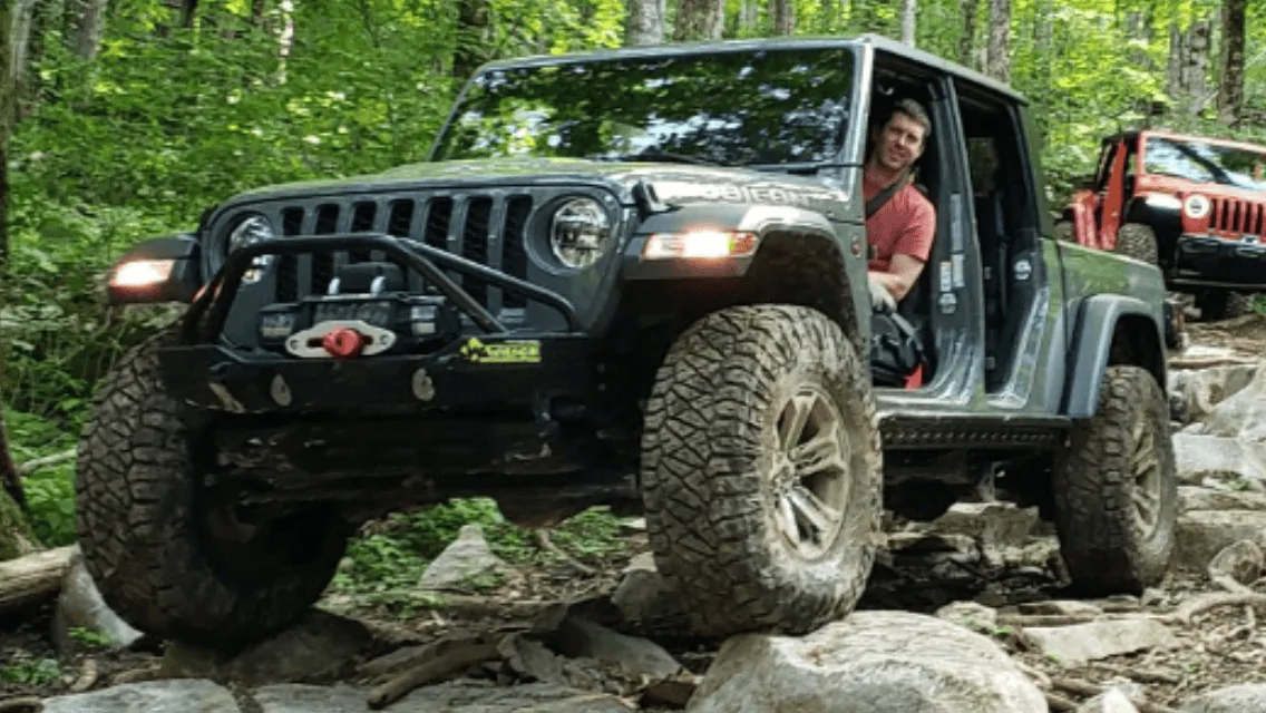 Jeep Gladiator 12.5 vs 13.5 Nitto Ridge Grappler F9AE1817-F037-4007-A042-C8183BABCACB
