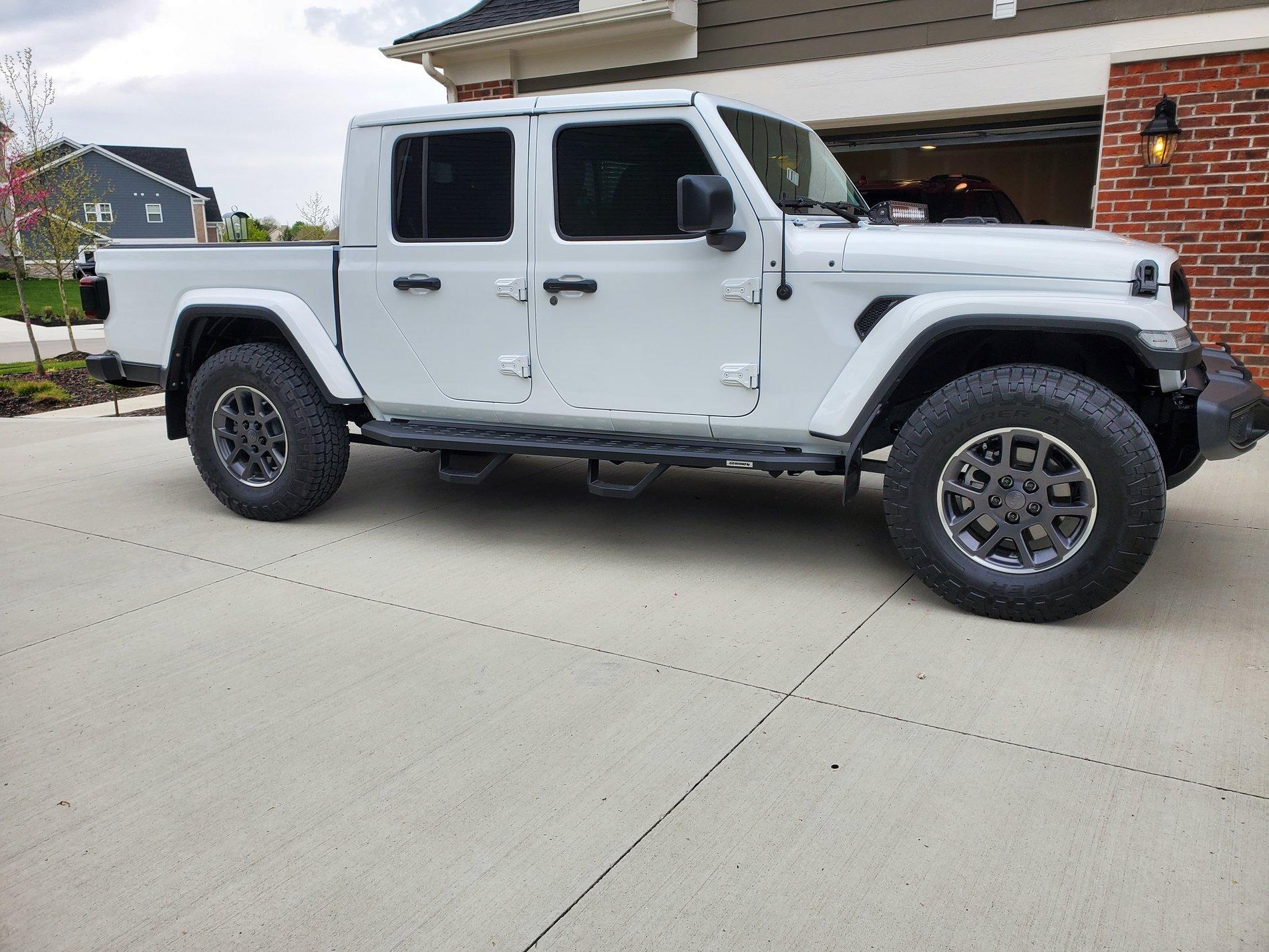 Jeep Gladiator Please show me your Steps 20200515_104417