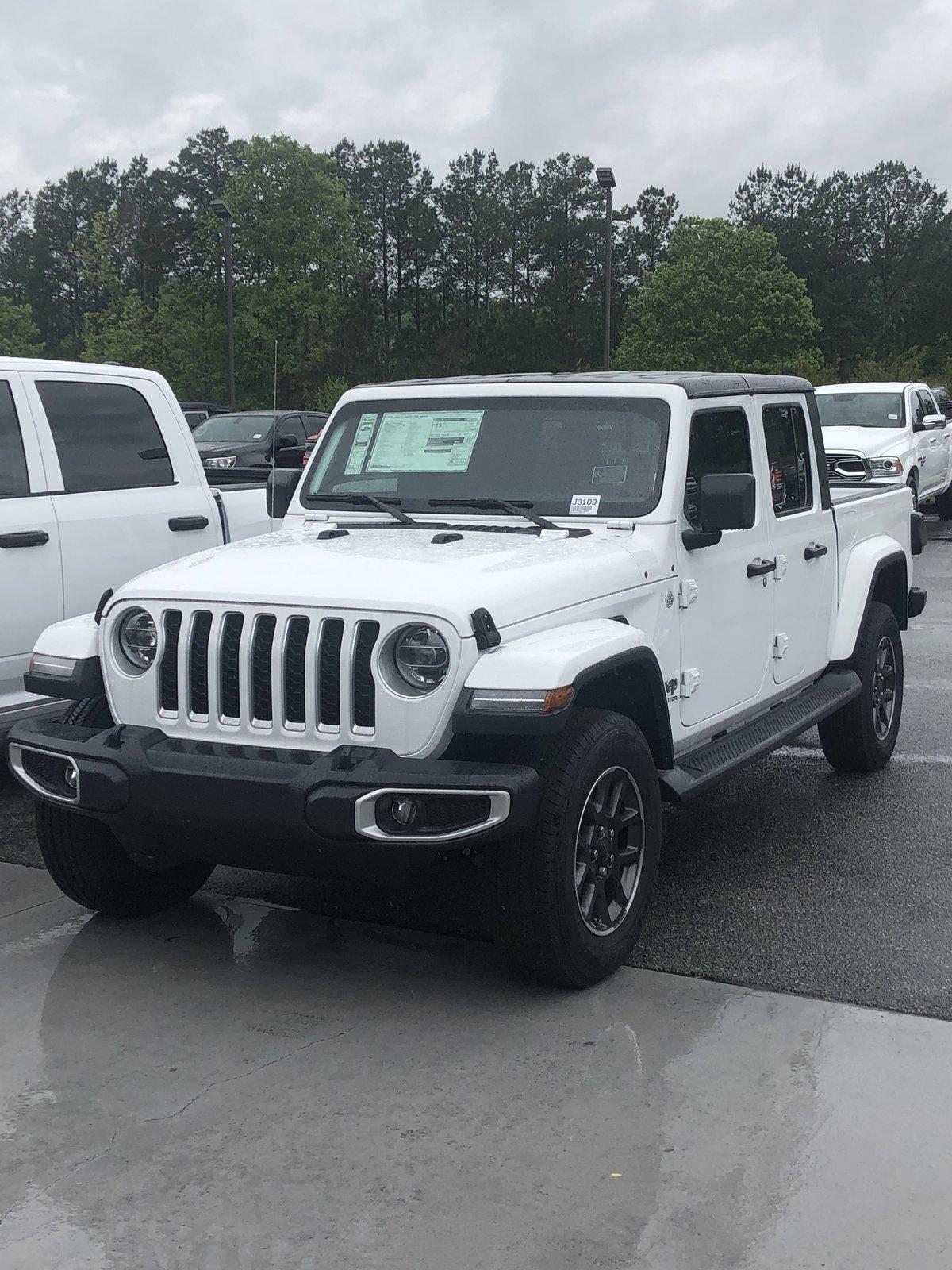 Jeep Gladiator Gladiators on Mopar 2" Lift Kit 8D430A49-58FF-4CA3-A9CE-FD36305ACBA8