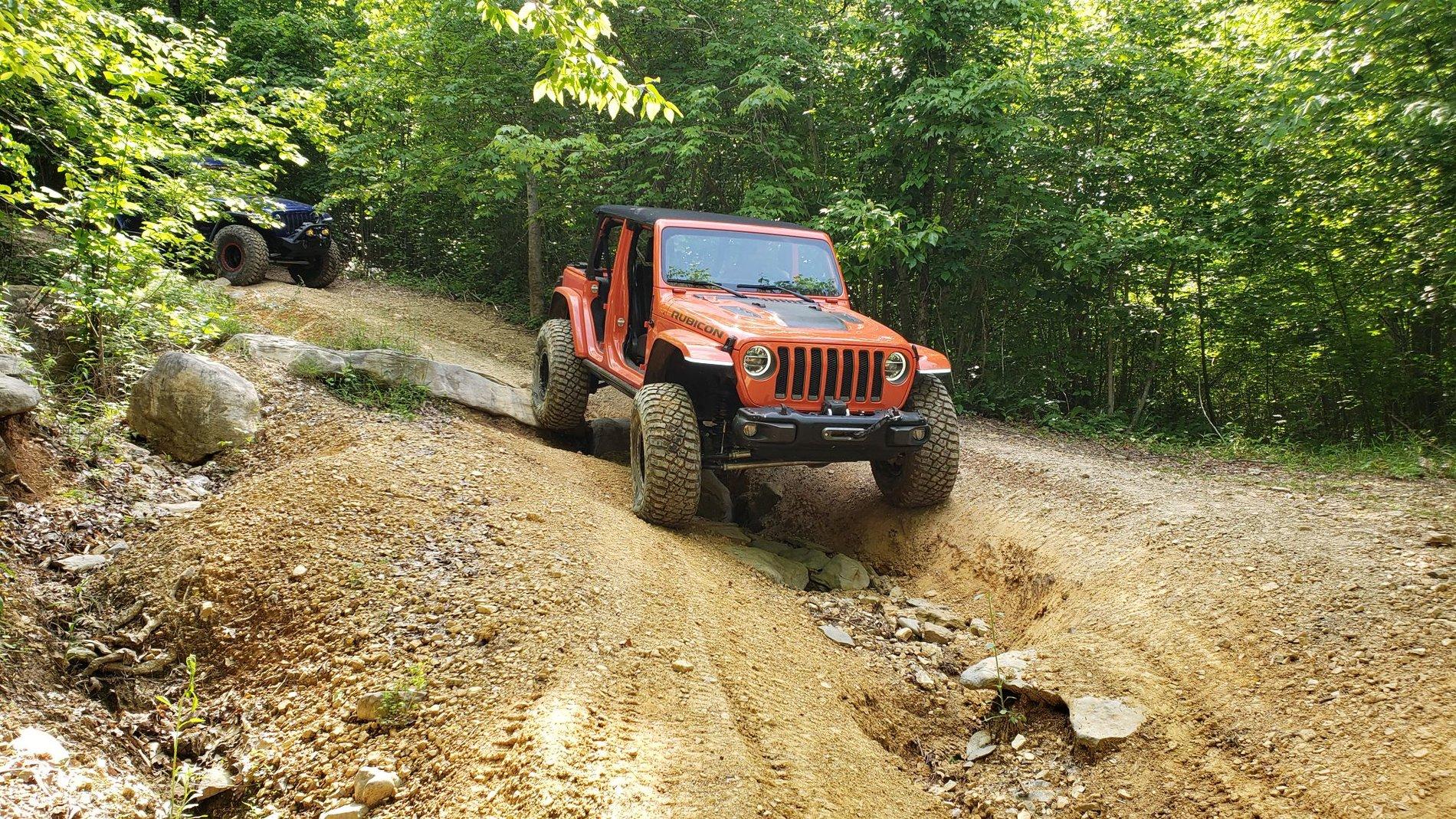 Jeep Gladiator Southeast TN Trail Rides 6FE14A40-BD97-4F5F-B555-B540FFB282CD
