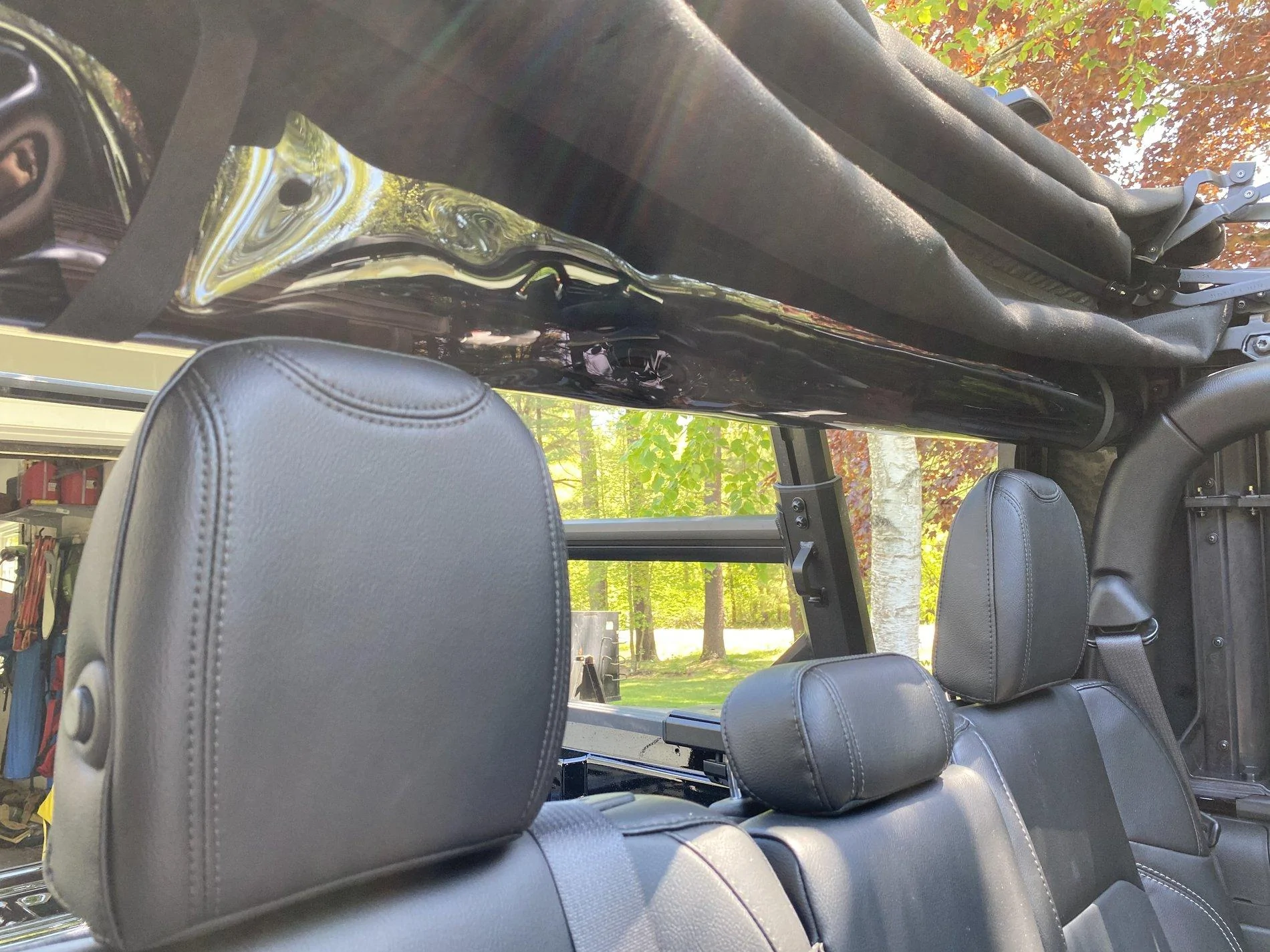 Jeep Gladiator Any reason I shouldn’t roll the soft top window like this? FE9D9013-CC9B-435E-92D1-C3AB766311C7