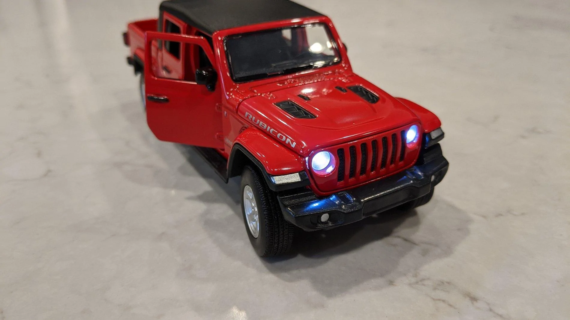 Jeep Gladiator 1:32 diecast model Jeep Gladiator!!! IMG_20200521_133829