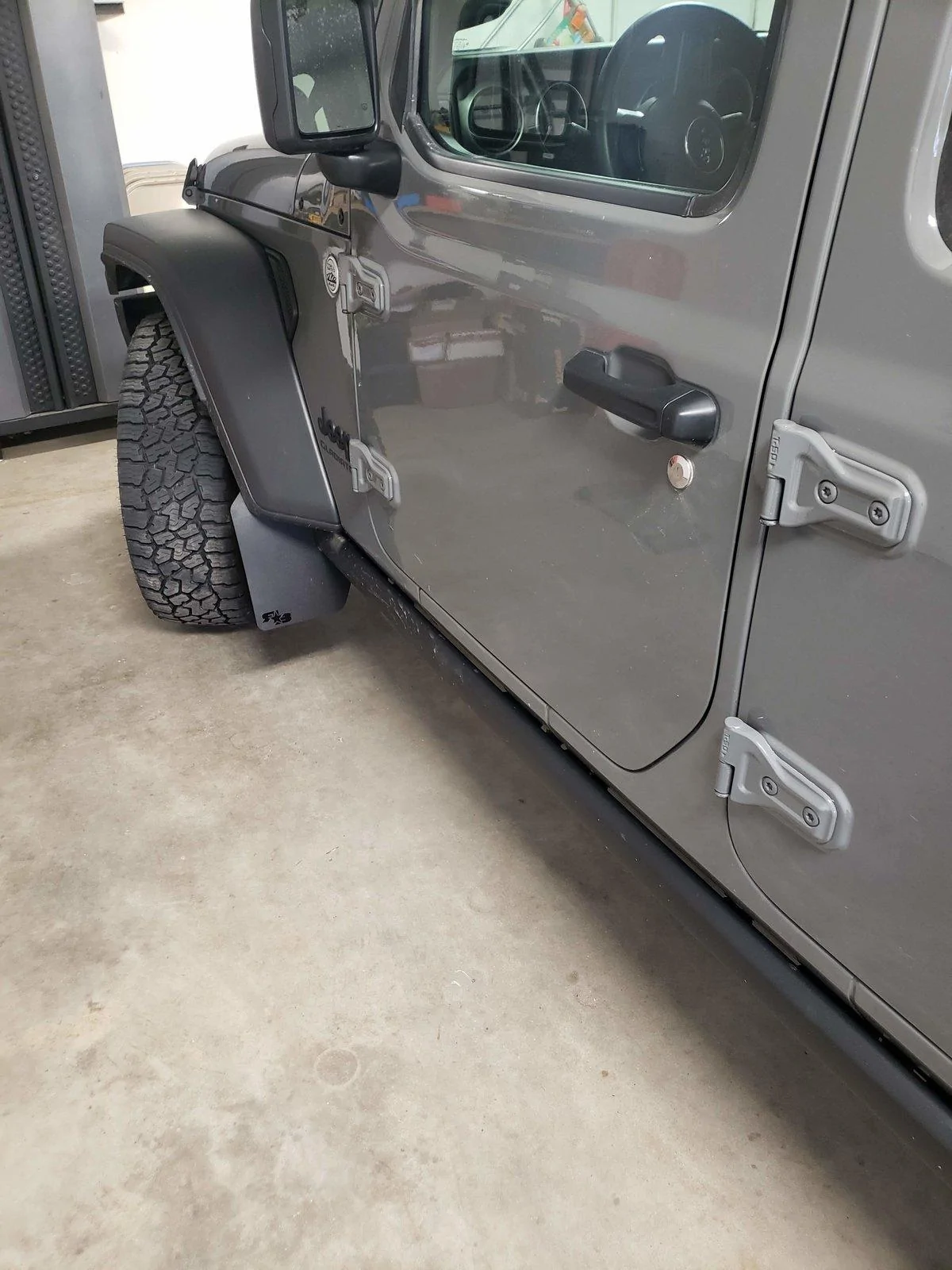 Jeep Gladiator Contractor Chewy 20200326_102935