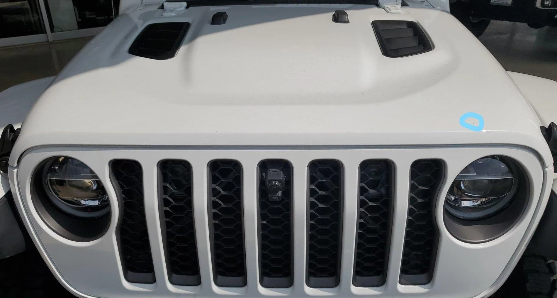 Jeep Gladiator Dealer Installed Options LI