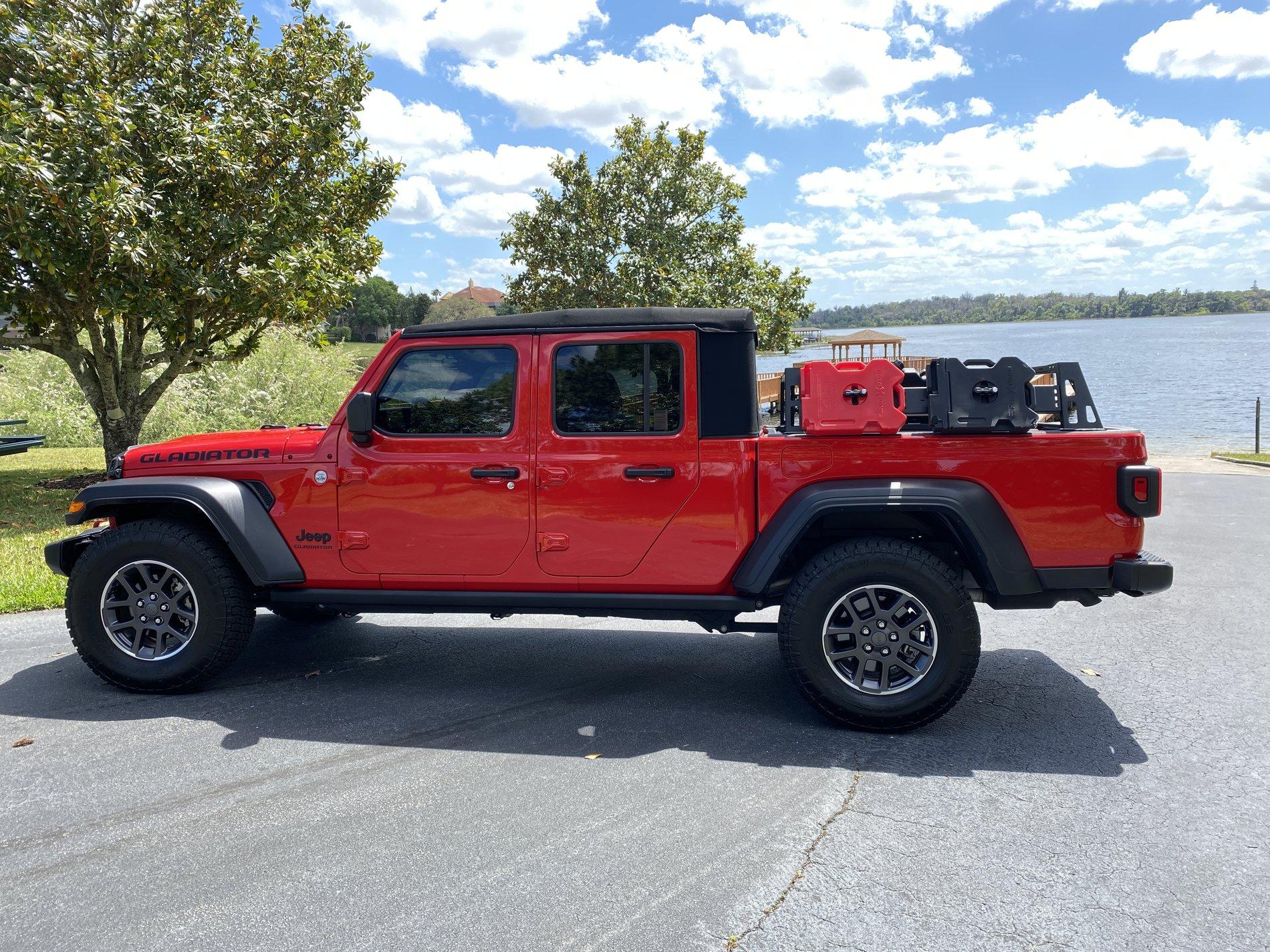 Jeep Gladiator Bed Racks - Now Available IMG_1983.JPG