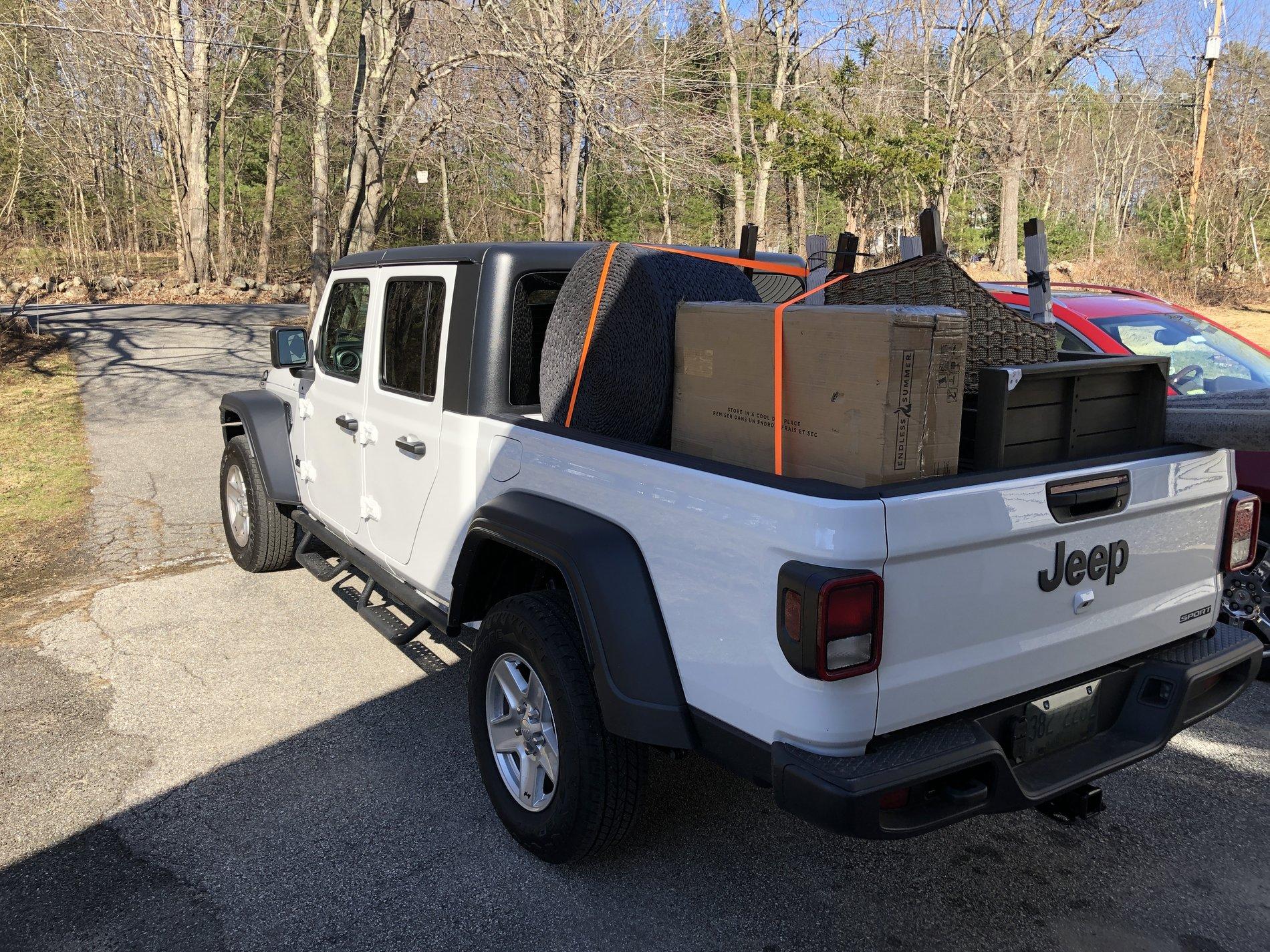 Jeep Gladiator BRIGHT WHITE Gladiator JT Club IMG_7484.JPG