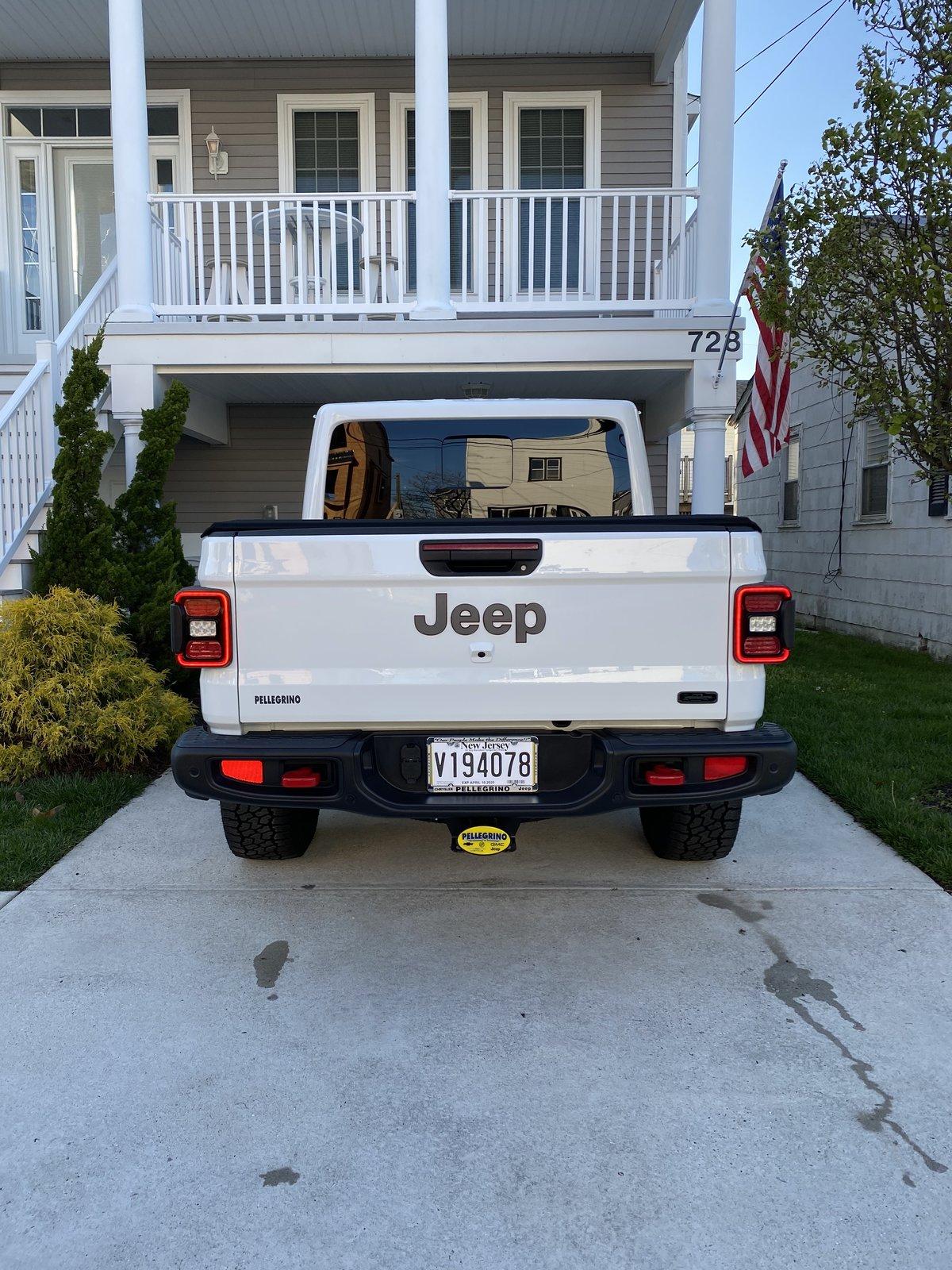 Jeep Gladiator 2020 Gladiator Launch Edition For sale in NJ, 120 miles on it. IMG_0633