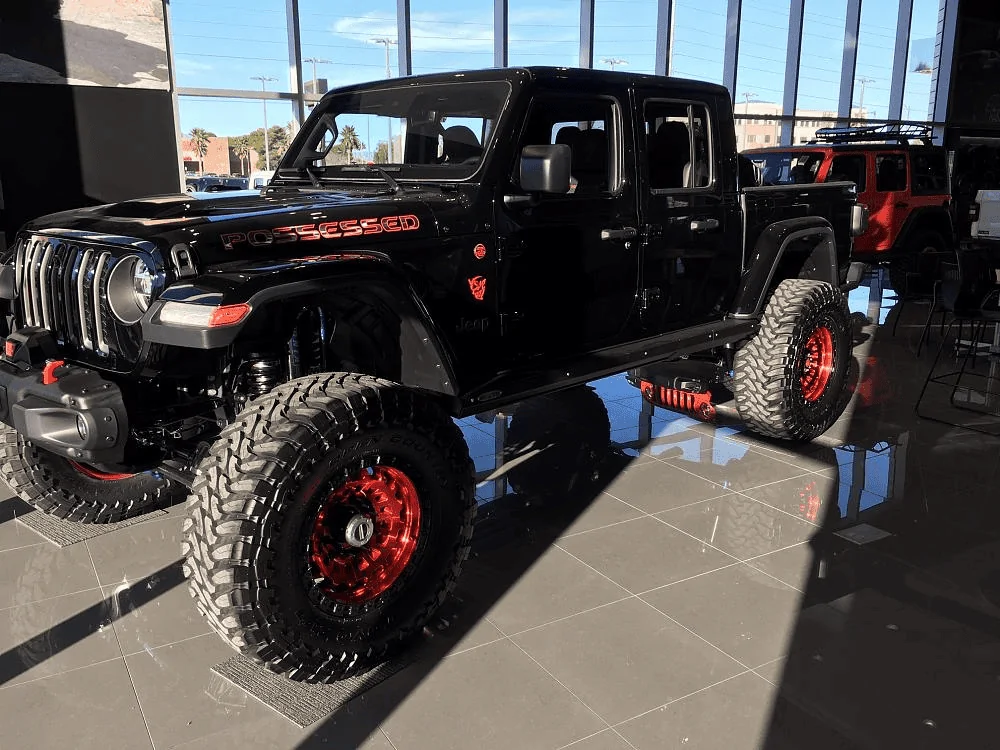 Jeep Gladiator Custom JT out of Vegas 1590185837226