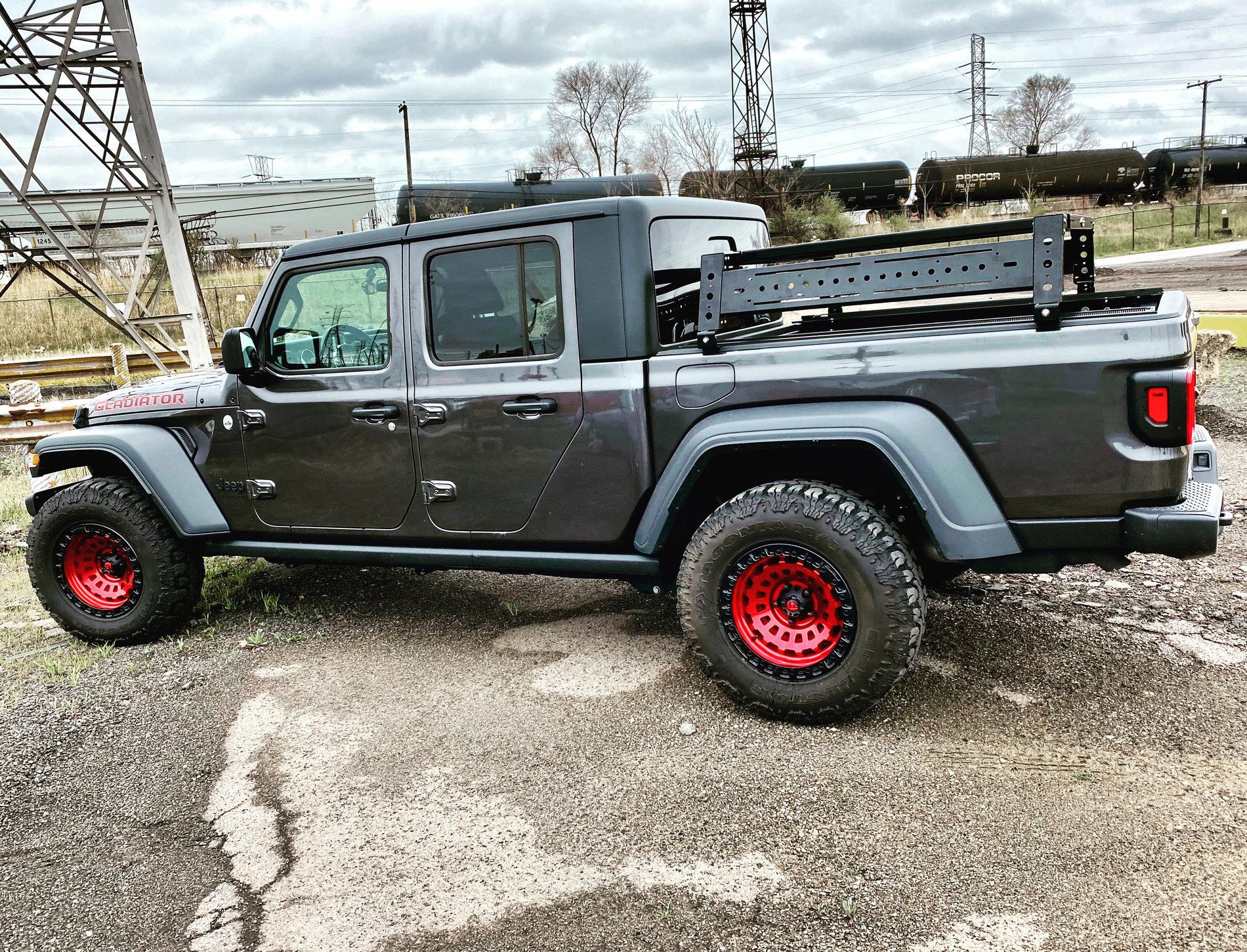 Jeep Gladiator Kb voodoo universal premium bed rack 0ECC8E48-05C6-448C-B8C7-71F6D2D1E1ED