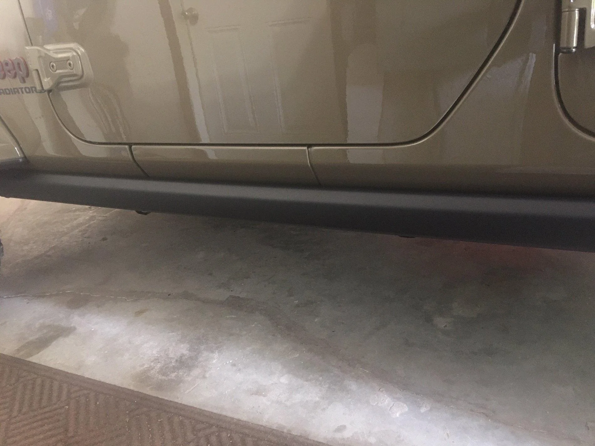 Jeep Gladiator JT Rubicon Rock Rails IMG_1384