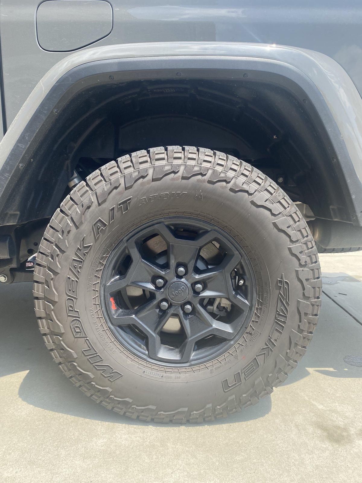Jeep Gladiator What did you do WITH your Gladiator today? 5AD02325-C602-483D-AB73-7A4ED8D2CB06