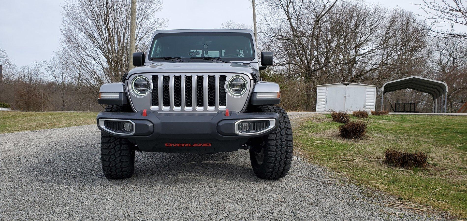 Jeep Gladiator Changing Grill Trim/Inserts 20200313_160717
