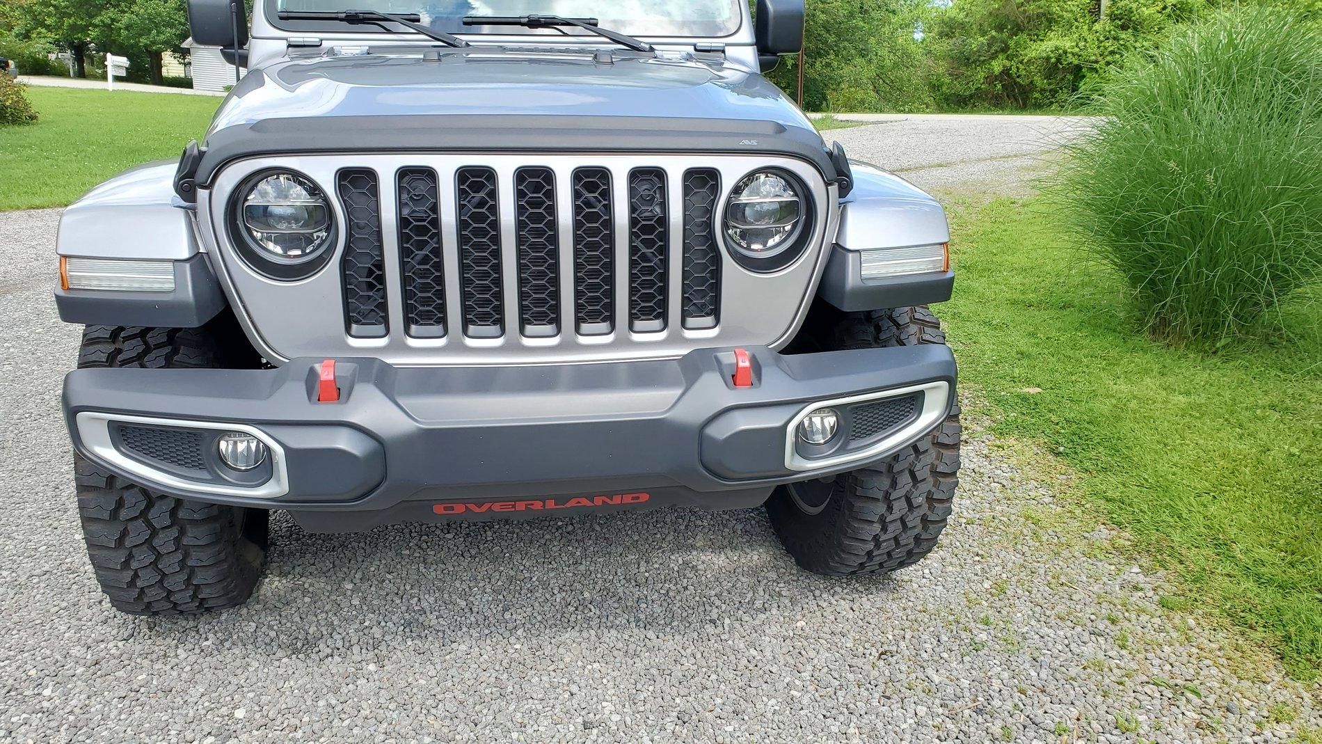 Jeep Gladiator Changing Grill Trim/Inserts 20200522_155306