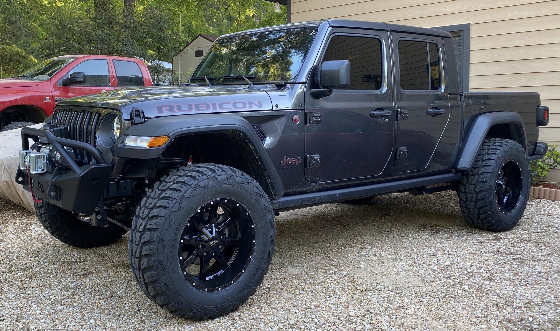 Jeep Gladiator Any regrets running load range E tires? IMG_1197