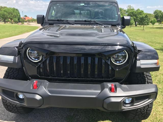 Jeep Gladiator Giveaway of the Month - June 2020 - JT Gladiator 3.5" Game-Changer Suspension RockSport Edition Grill