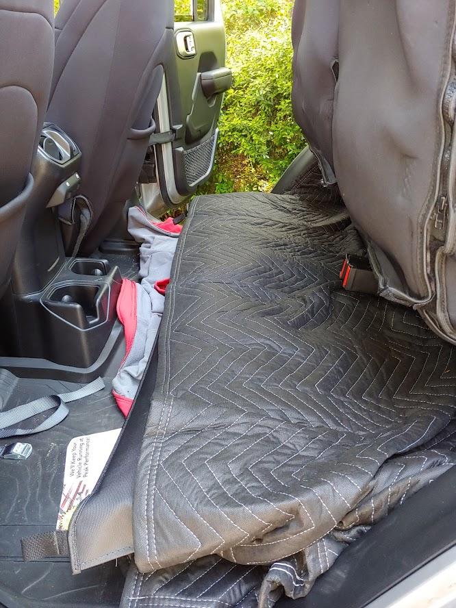 Jeep Gladiator soft top question / issue - bungee strap Window3