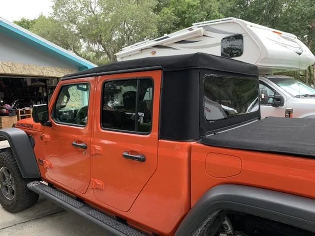 Jeep Gladiator First Soft Top Install 3A89E2CB-5764-4768-AC9B-4256320F47E6