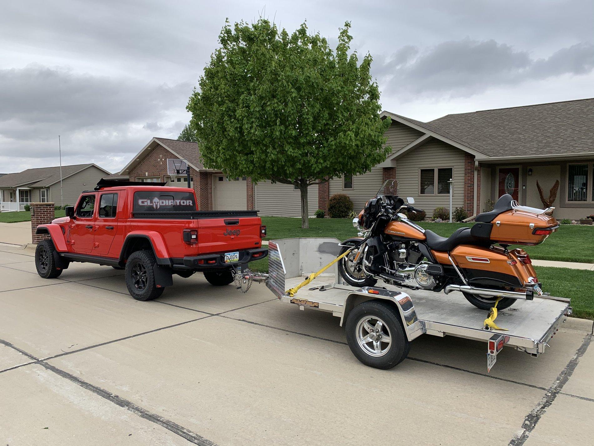 Jeep Gladiator So, what is everybody towing? C6BCFBC9-51D6-4AF7-B798-FBA9CEA29C8F