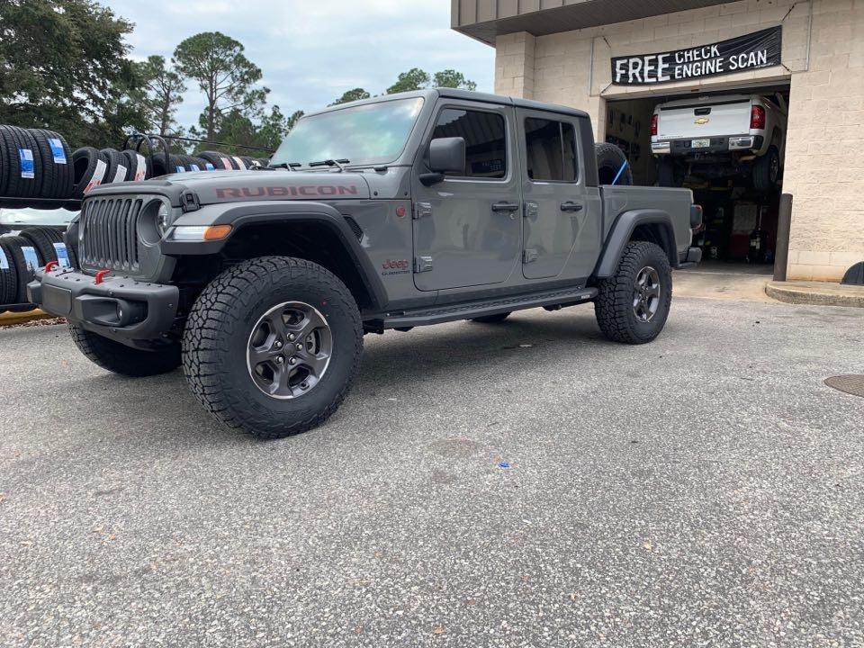 Jeep Gladiator Falken wildpeak AT3 35 12.5 17 $1100 45A71ABD-4FF8-4297-8FCC-CF596392FE81