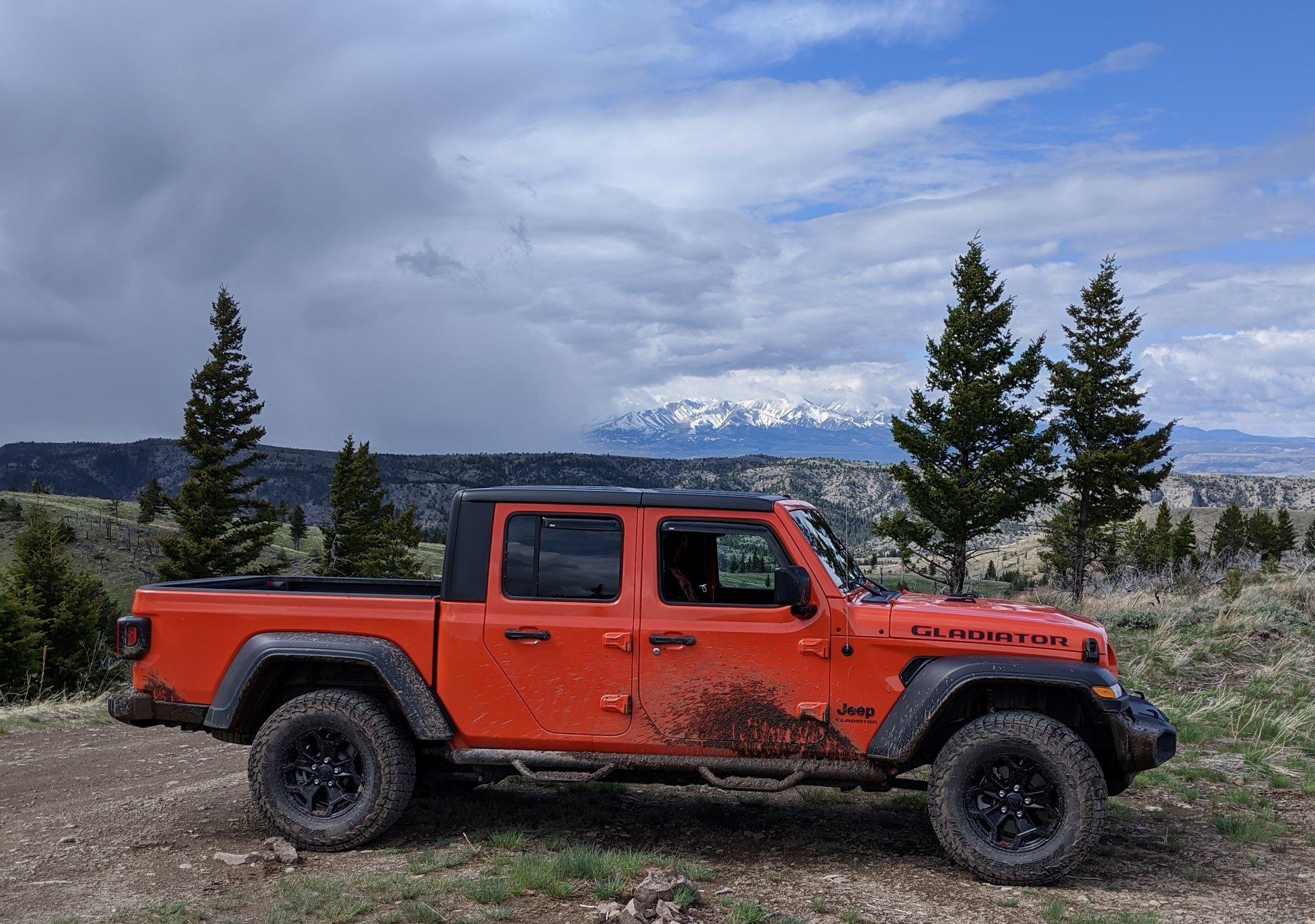 Jeep Gladiator Win a Front Runner roof rack for your JL or JT from Northridge4x4! IMG_20200508_153518