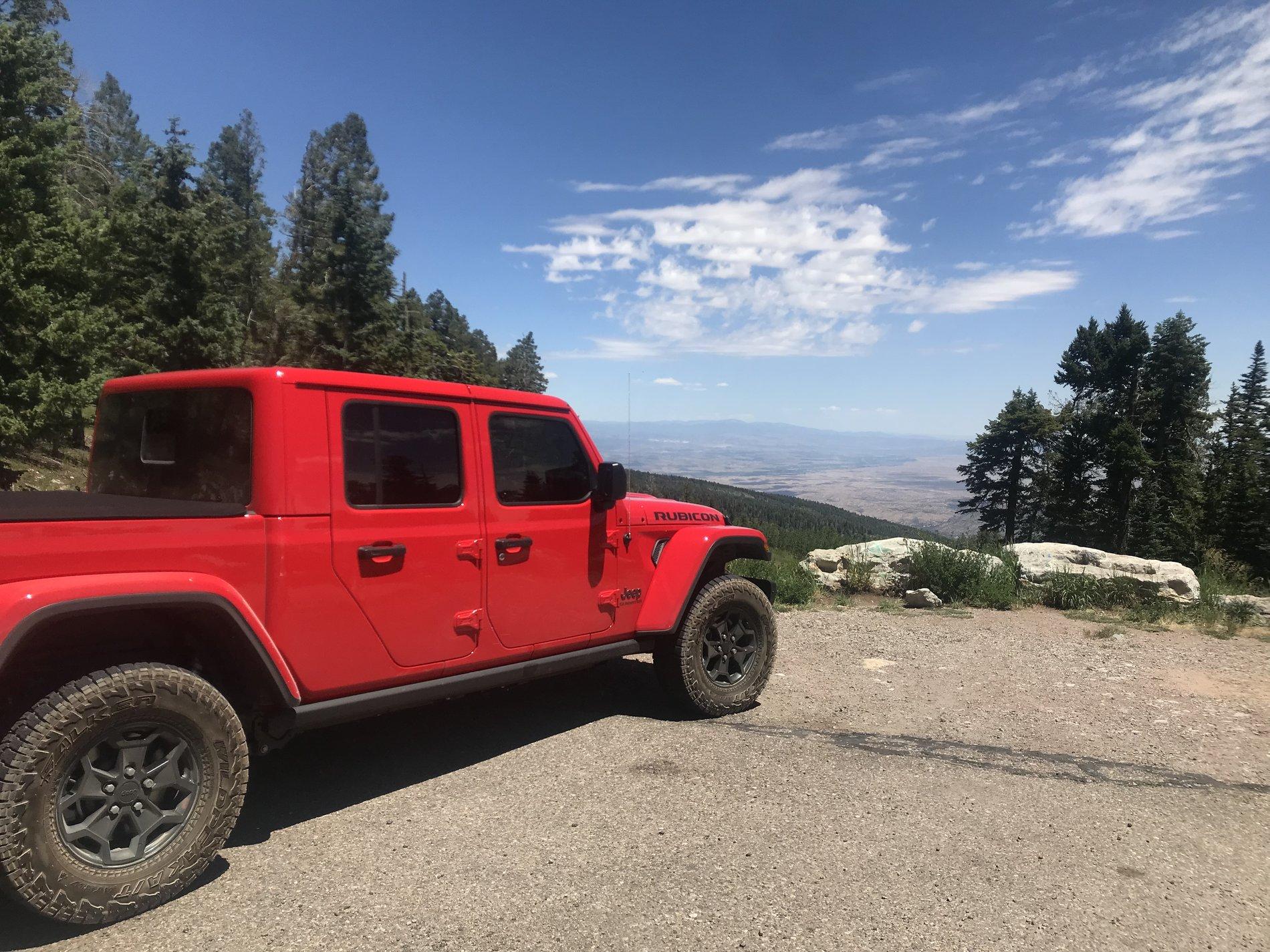 Jeep Gladiator Win a Front Runner roof rack for your JL or JT from Northridge4x4! 04F40336-9752-44C6-9FBC-A66B0A59C6EF
