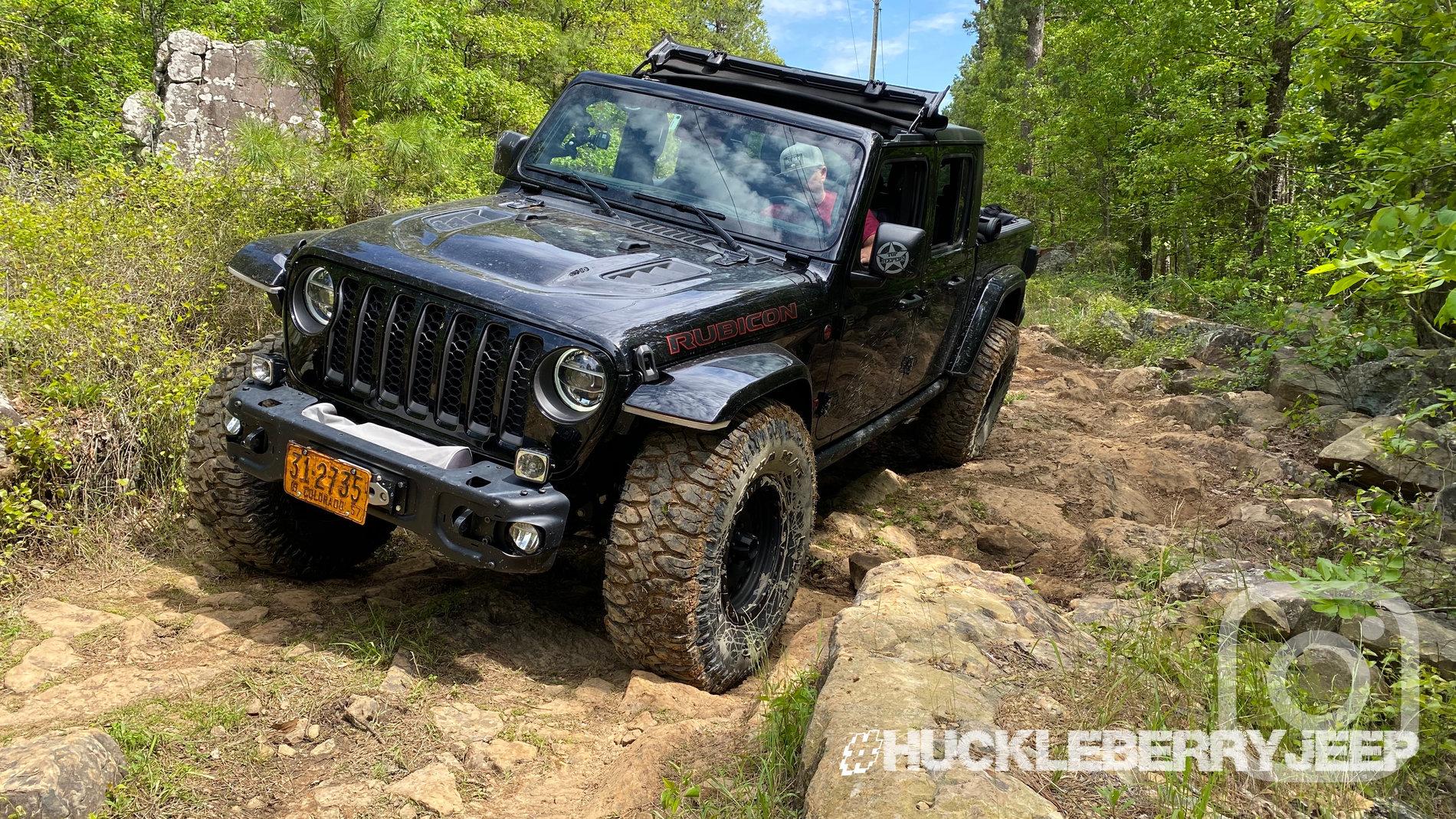 Jeep Gladiator Win a Front Runner roof rack for your JL or JT from Northridge4x4! JTRCbranded
