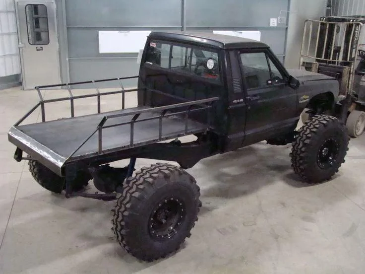 0c2580d98bd86c5fede5e75a60f99c03--jeep-truck-jeep-xj.webp