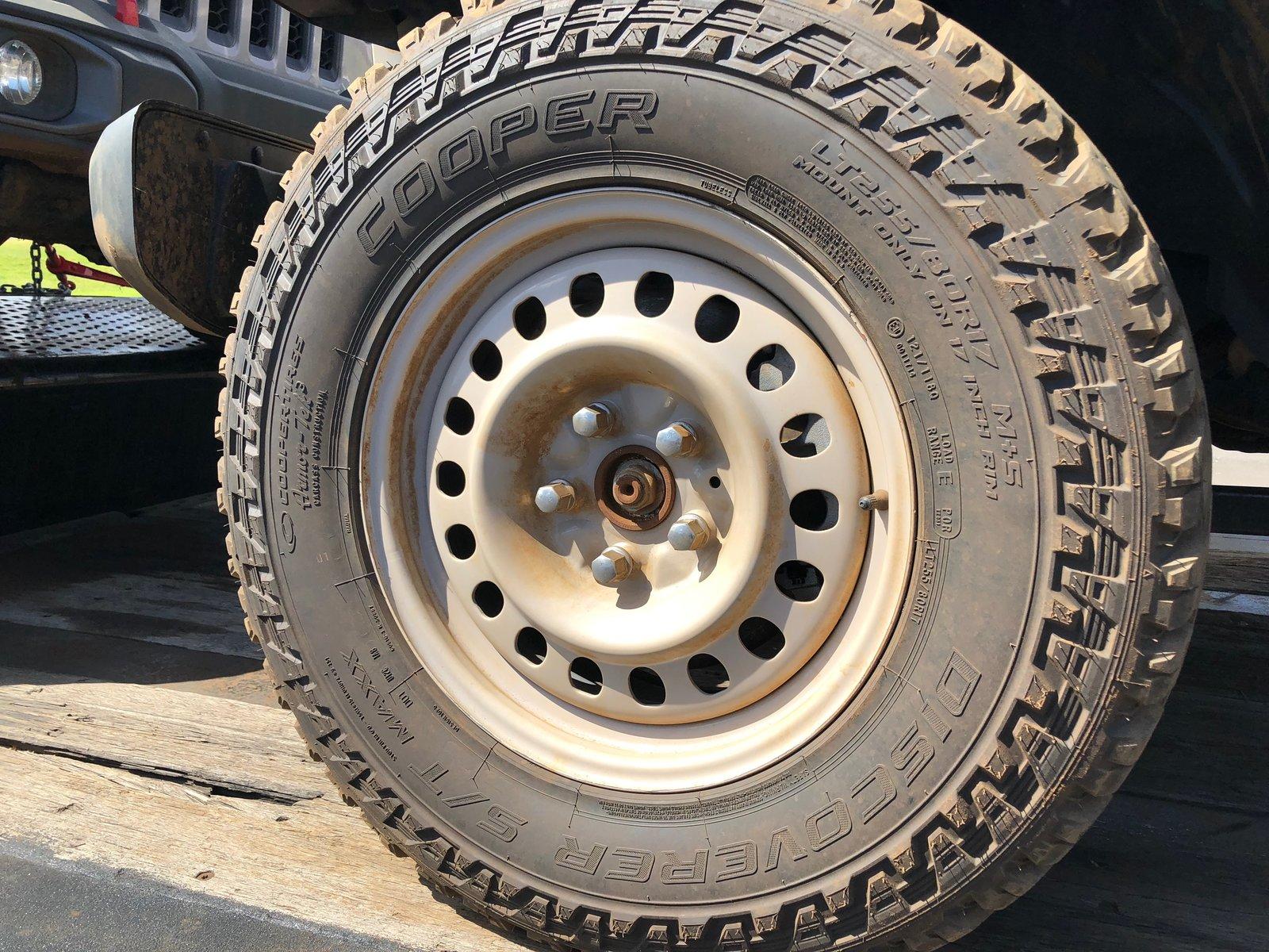 Jeep Gladiator Spotted 2020 Gladiators for Fast & Furious 9: Hobbs & Shaw (2019)! IMG_1785