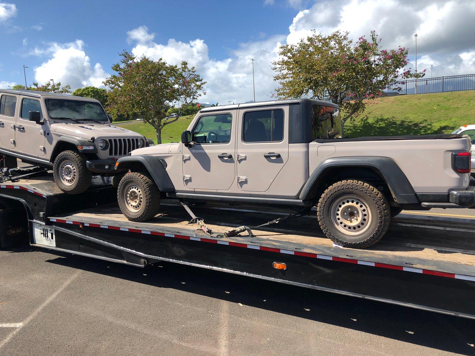 Jeep Gladiator Spotted 2020 Gladiators for Fast & Furious 9: Hobbs & Shaw (2019)! IMG_1789