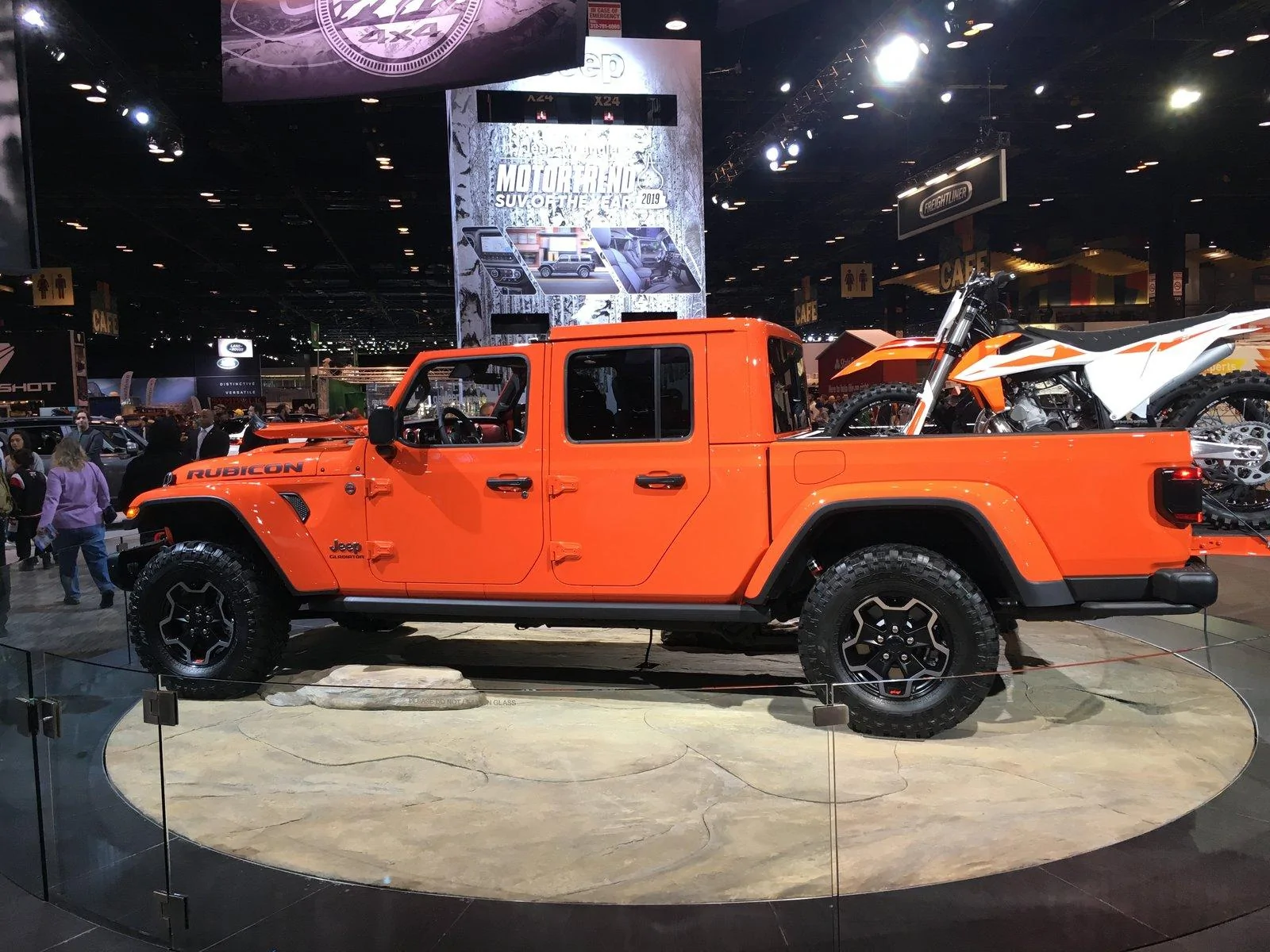 Jeep Gladiator Gladiator takes Chicago! E38B26AB-3B26-4C74-81D1-2DB905E5F457