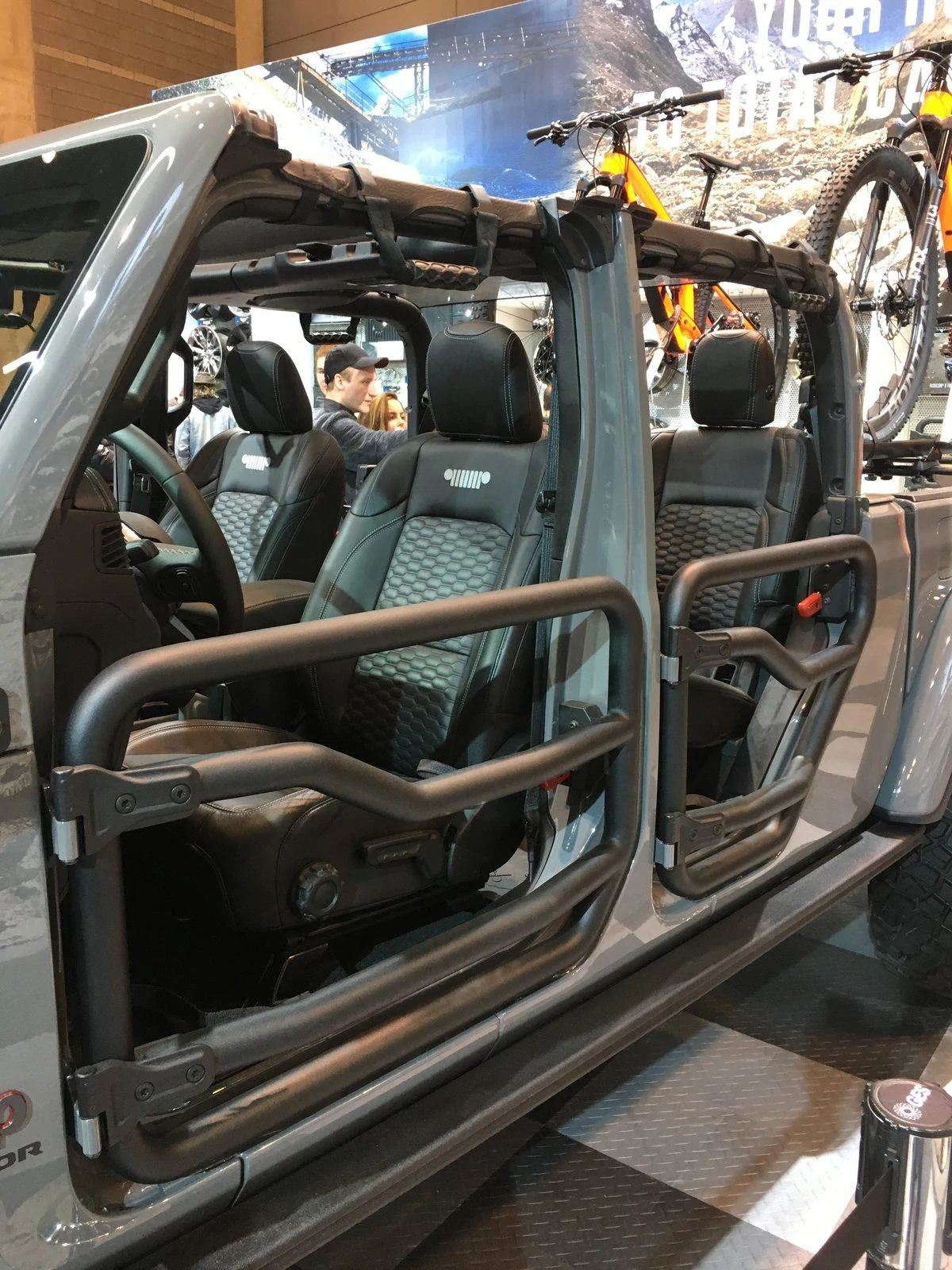 Jeep Gladiator Gladiator takes Chicago! E5ECD2EB-F6A0-4ECC-989B-98493EF1134C