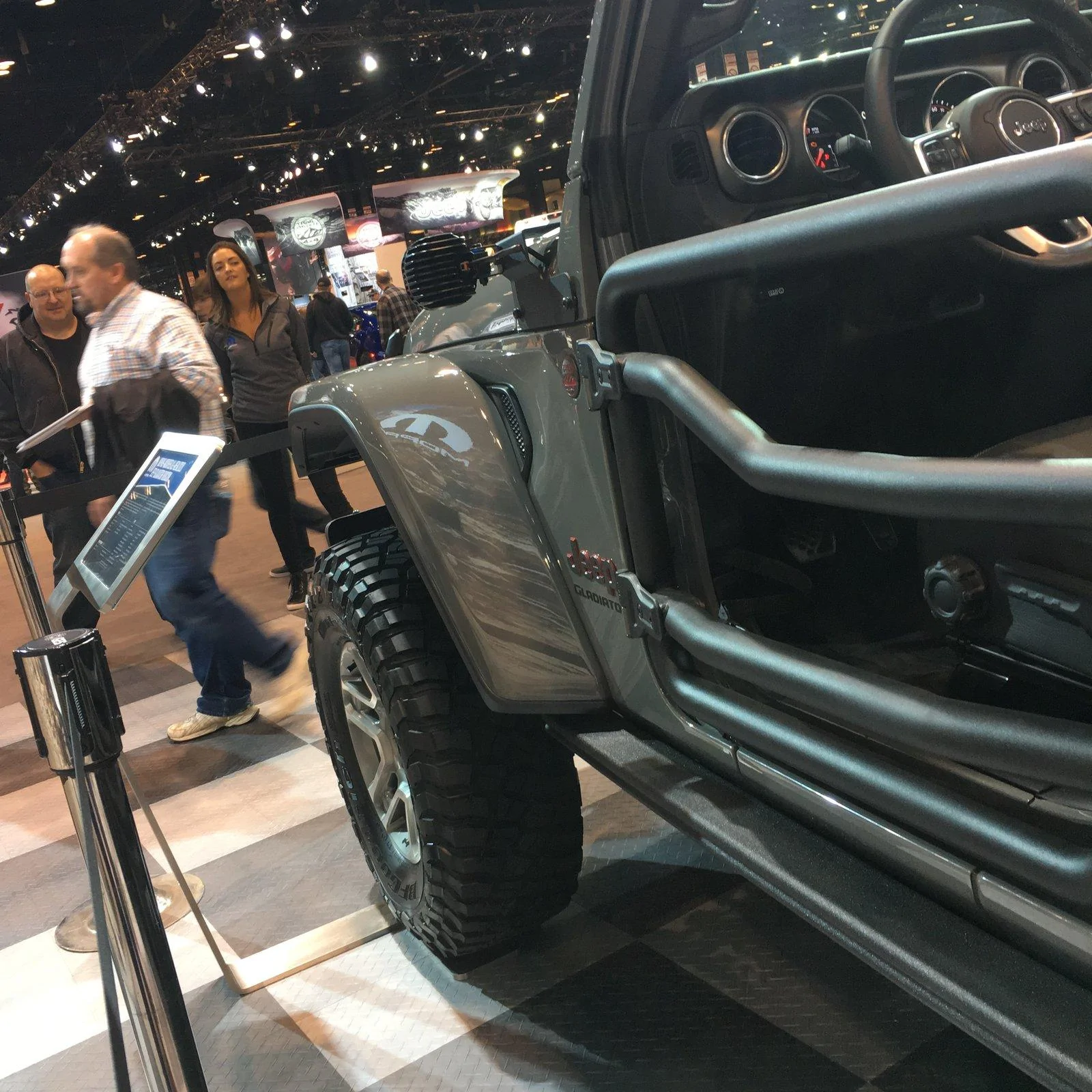 Jeep Gladiator Gladiator takes Chicago! FEEA002D-C470-4F6F-9C2C-97F7705A653B