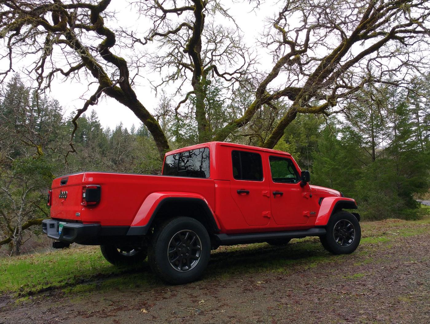 Jeep Gladiator JT Gladiator Media First Drive Event Happening Now Jeep-Gladiator-Media-First-Drive-Offroad-6