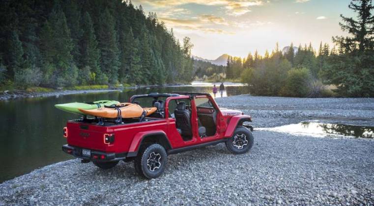 2020-Jeep-Gladiator-Pickup-Truck-Release-Review.jpg