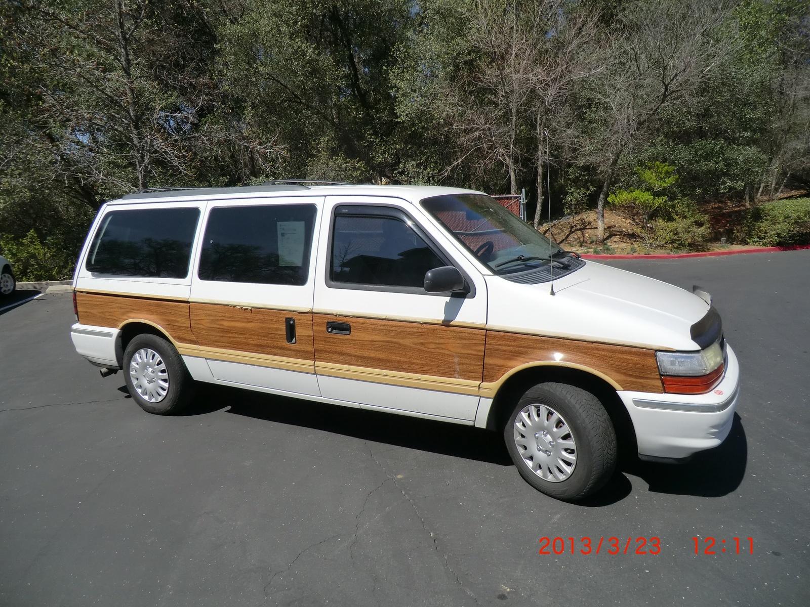Jeep Gladiator What’s your price Point? 1992_dodge_caravan_3_dr_le_passenger_van-pic-2457882694292489126