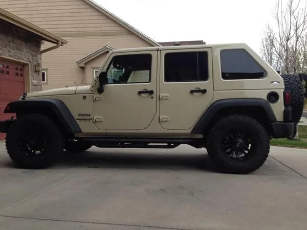 Jeep Gladiator What's the purpose of the slant top? Blx983oCcAA3Bx