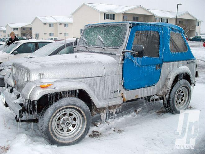 Jeep Gladiator What's the purpose of the slant top? 154-0908-01-z+funny-jeep-pictures+frozen-jee