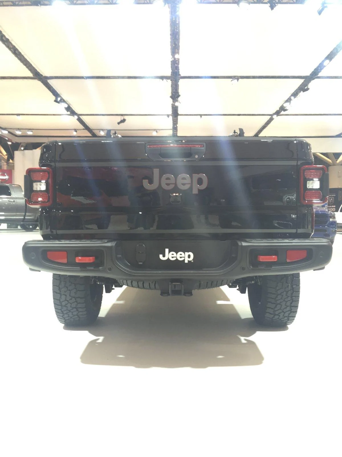 Jeep Gladiator BLACK Gladiator JT Club 71CB007E-AB2D-48C1-A5E7-9FDB98395D57