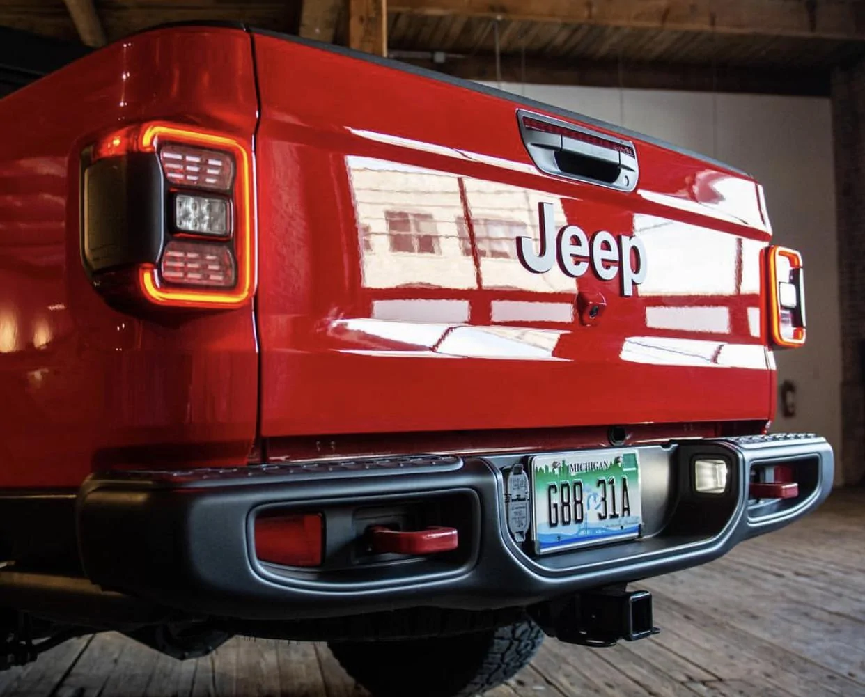Jeep Gladiator FIRECRACKER RED Gladiator JT Club 60DD9D20-B702-4A46-B6F0-20190945BC00