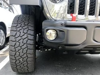Jeep Gladiator Are all rubicon fog lights the same? 5HcmTb2m