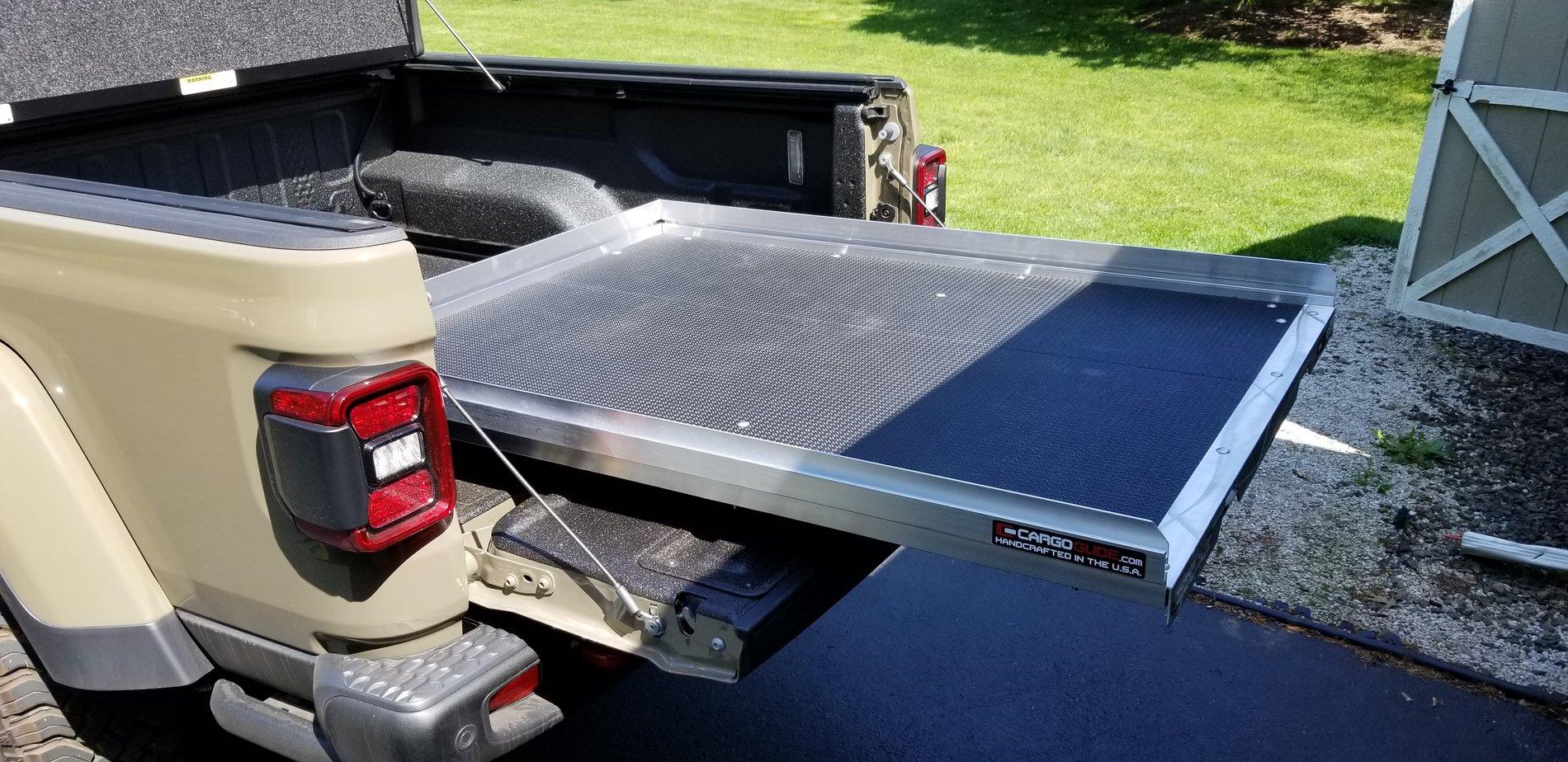Jeep Gladiator CargoGlide Install (CG1000-5842) 3