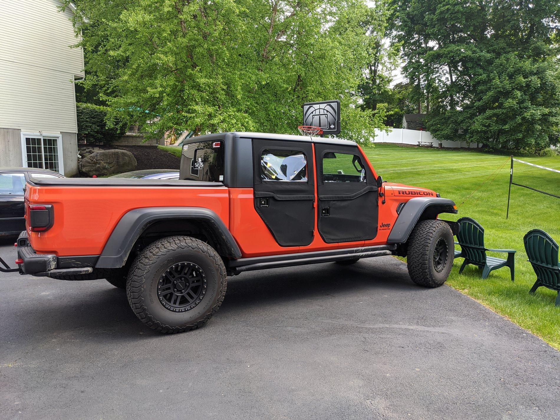 Jeep Gladiator Bestop 2-Piece Full Fabric Doors, Front JL SKU: 5175017 IMG_20200529_151511