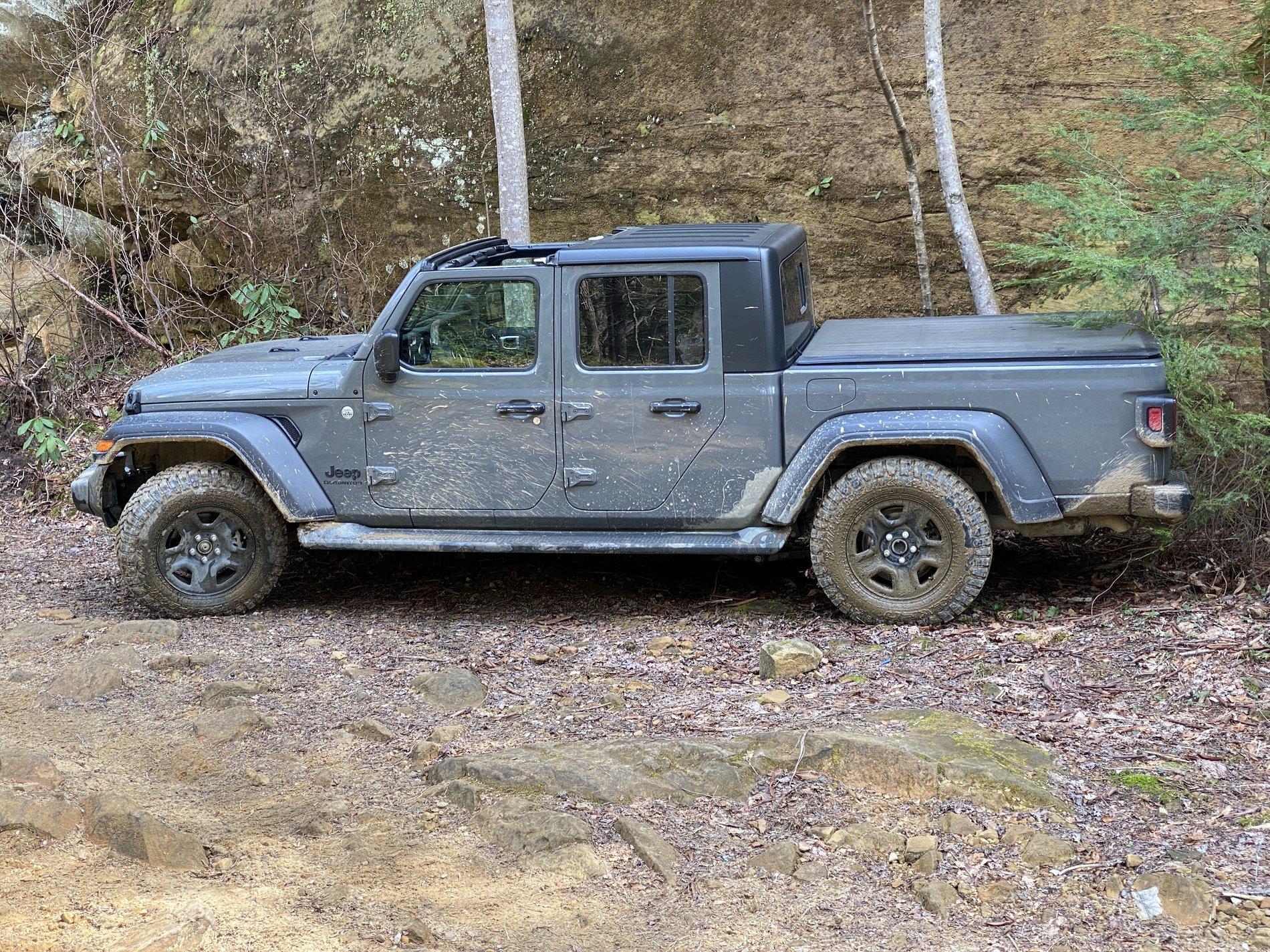 Jeep Gladiator Another 35s on Stock Sport - now with video of offroading! AB2F213B-9D5E-4289-9C53-DDF79EA6082D