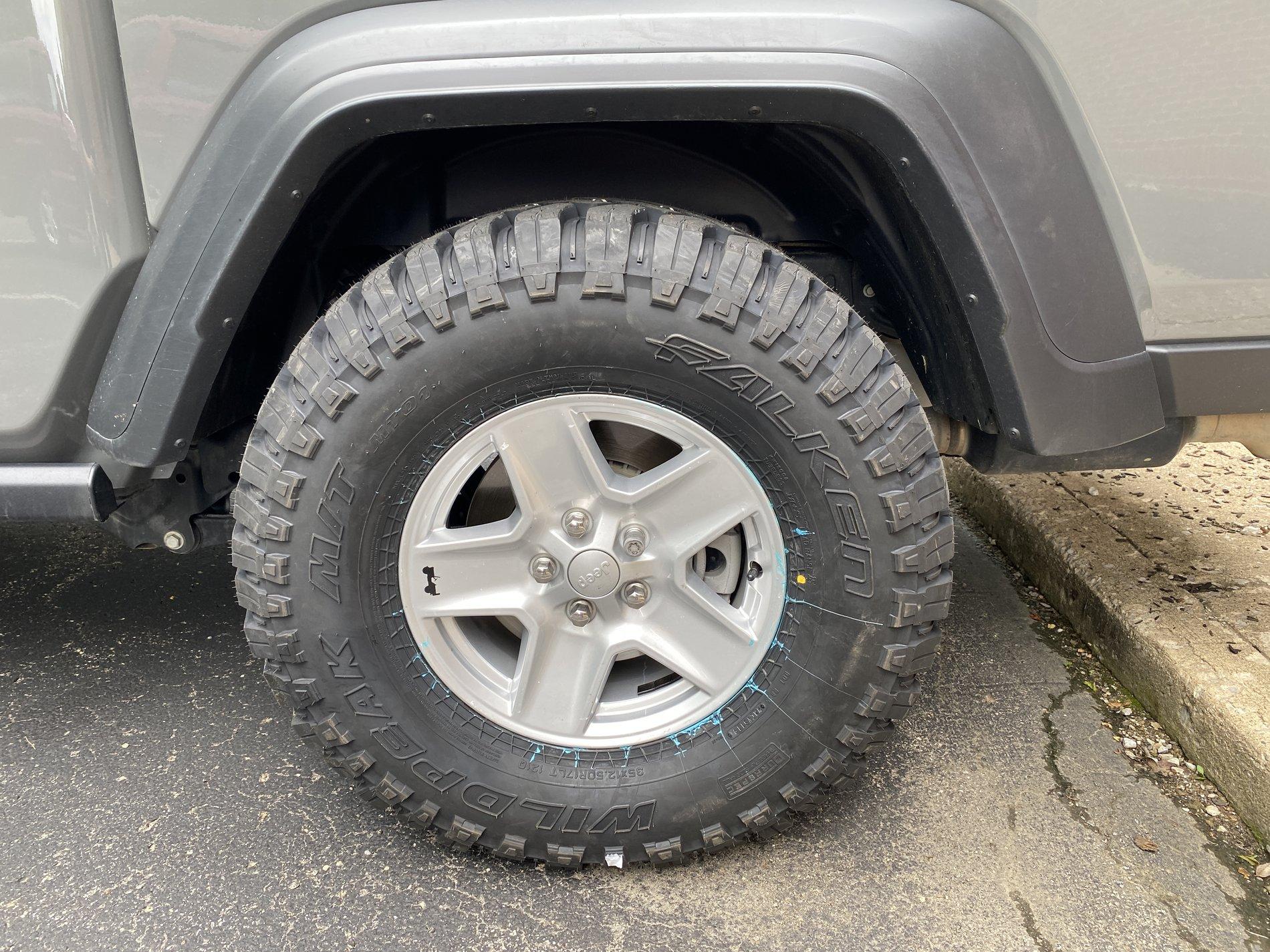 Jeep Gladiator Another 35s on Stock Sport - now with video of offroading! 277791DE-C375-41F8-AC14-4111AF48478A